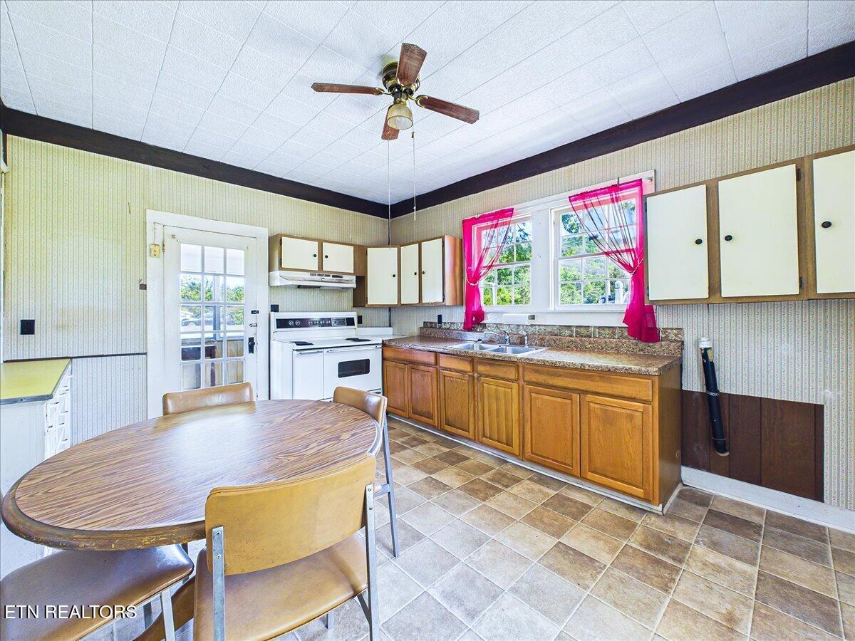 111 Bryan Hill Drive Tellico Plains TN 37385