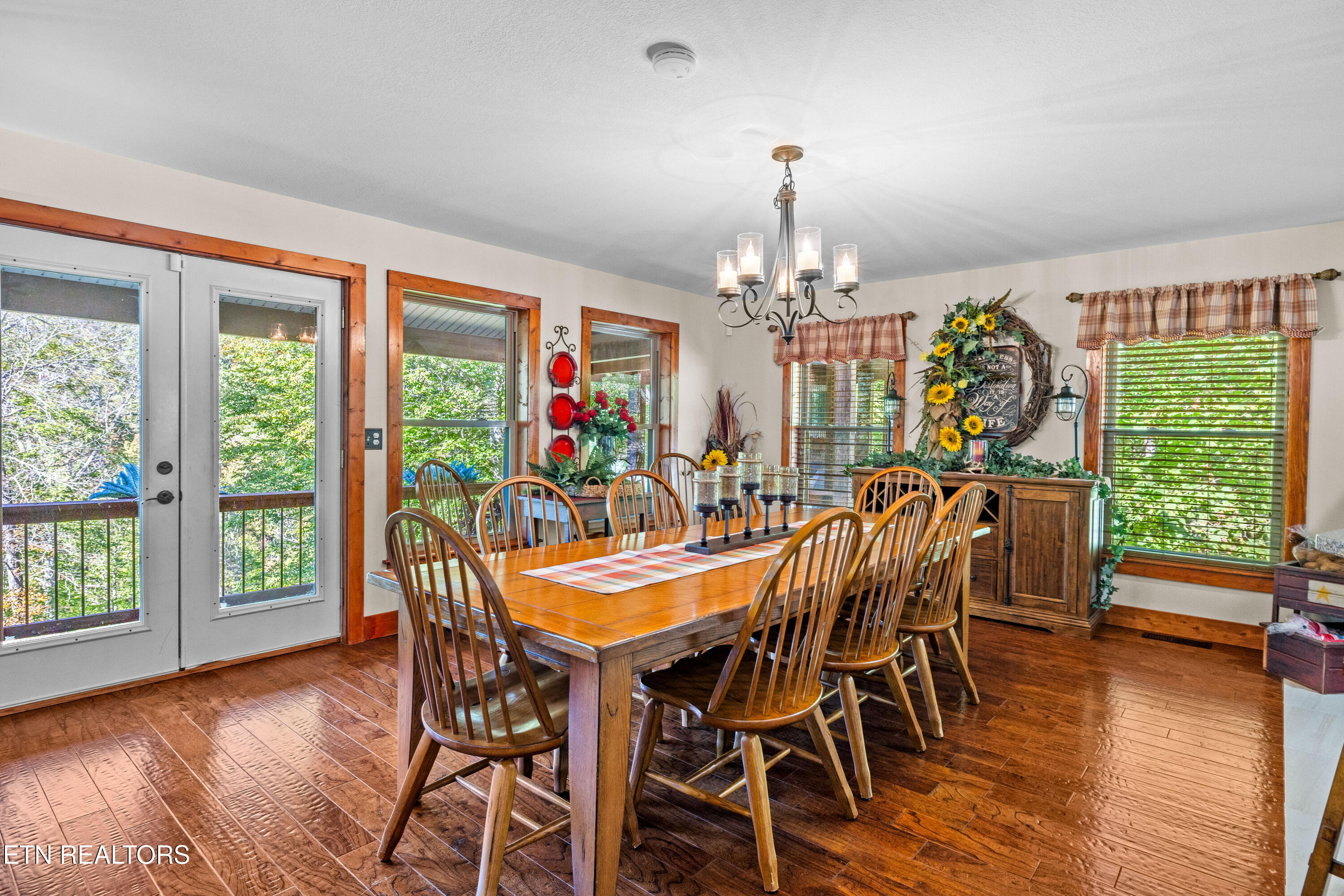 715 Landmark Road Jacksboro TN 37757