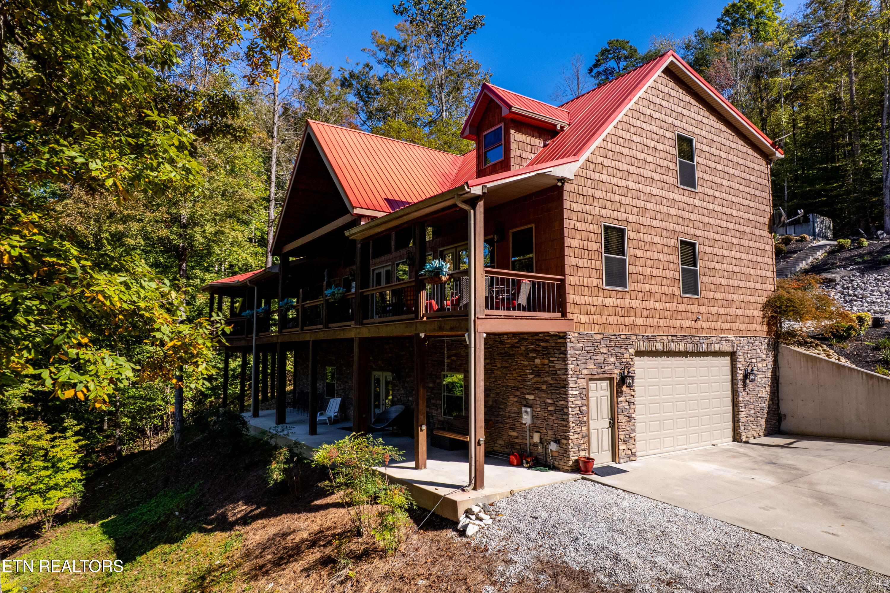 715 Landmark Road Jacksboro TN 37757