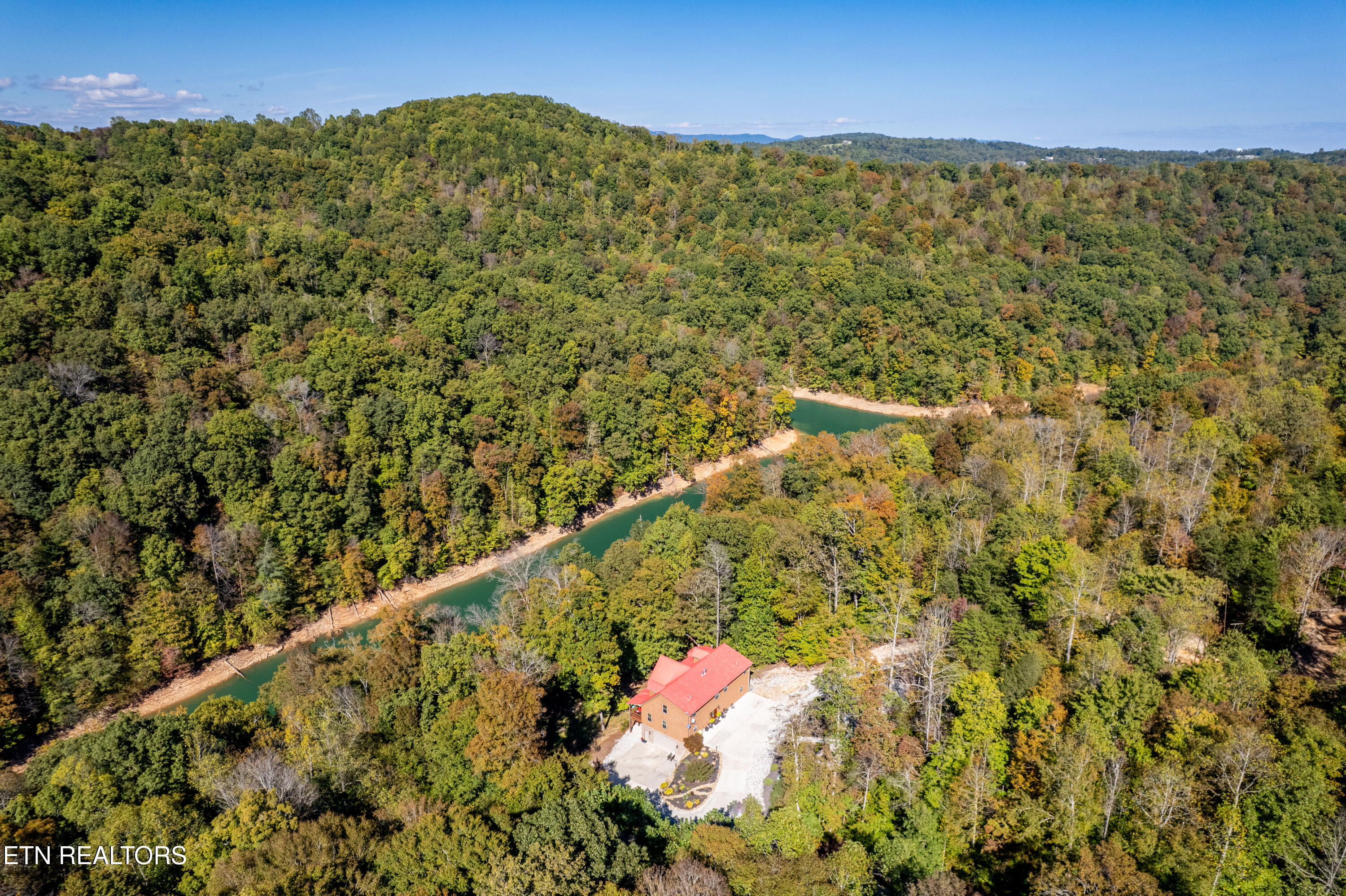 715 Landmark Road Jacksboro TN 37757