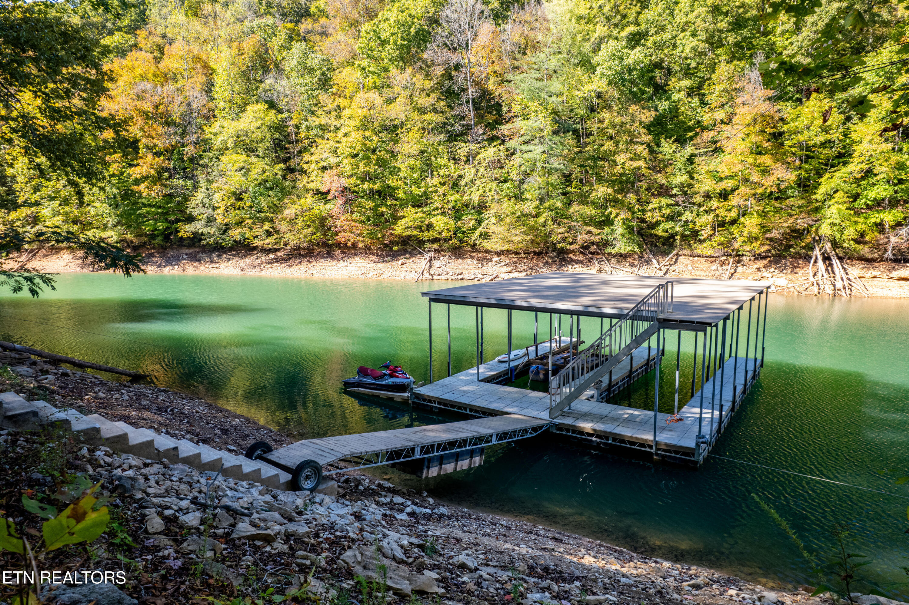 715 Landmark Road Jacksboro TN 37757