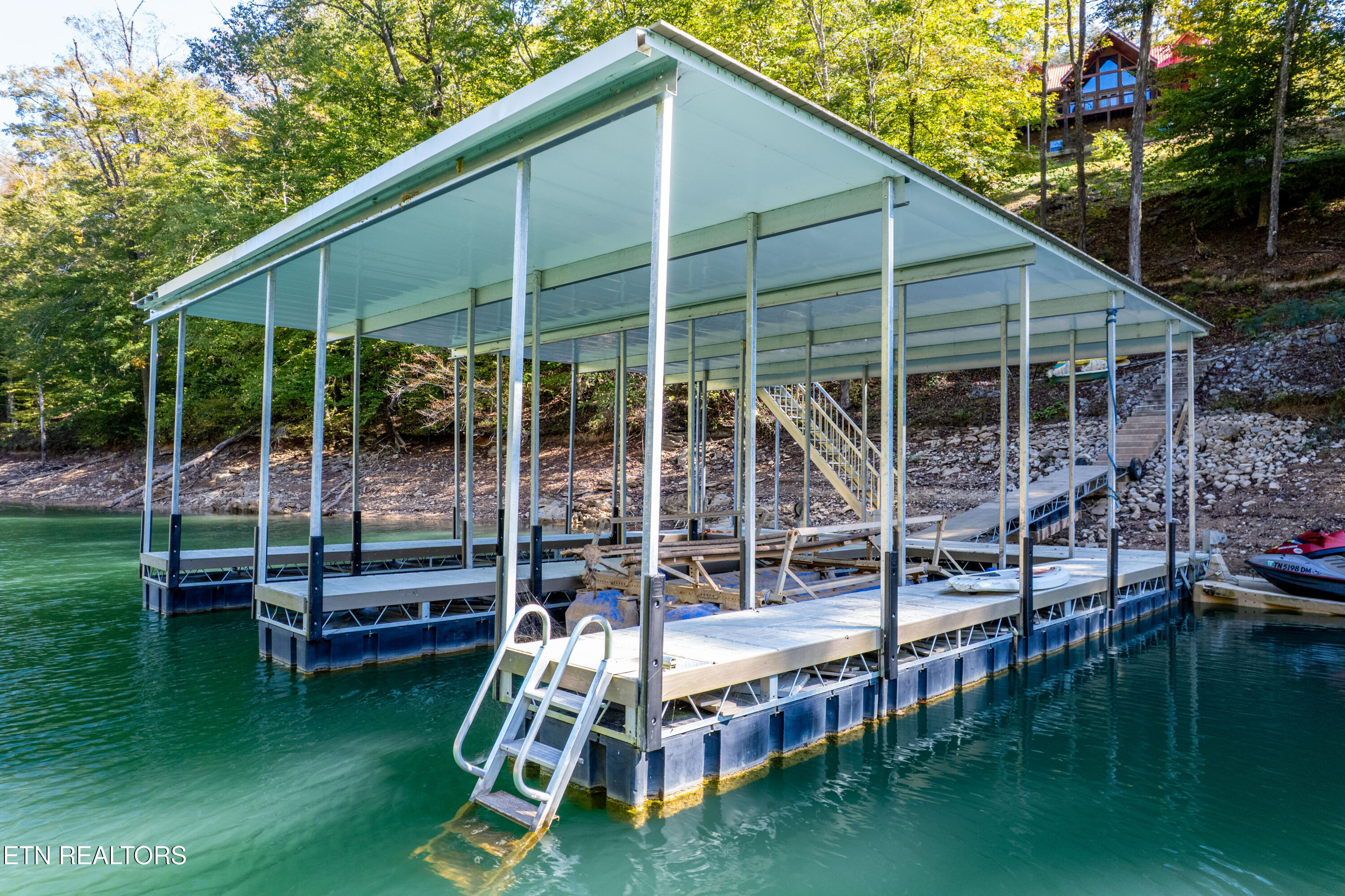 715 Landmark Road Jacksboro TN 37757