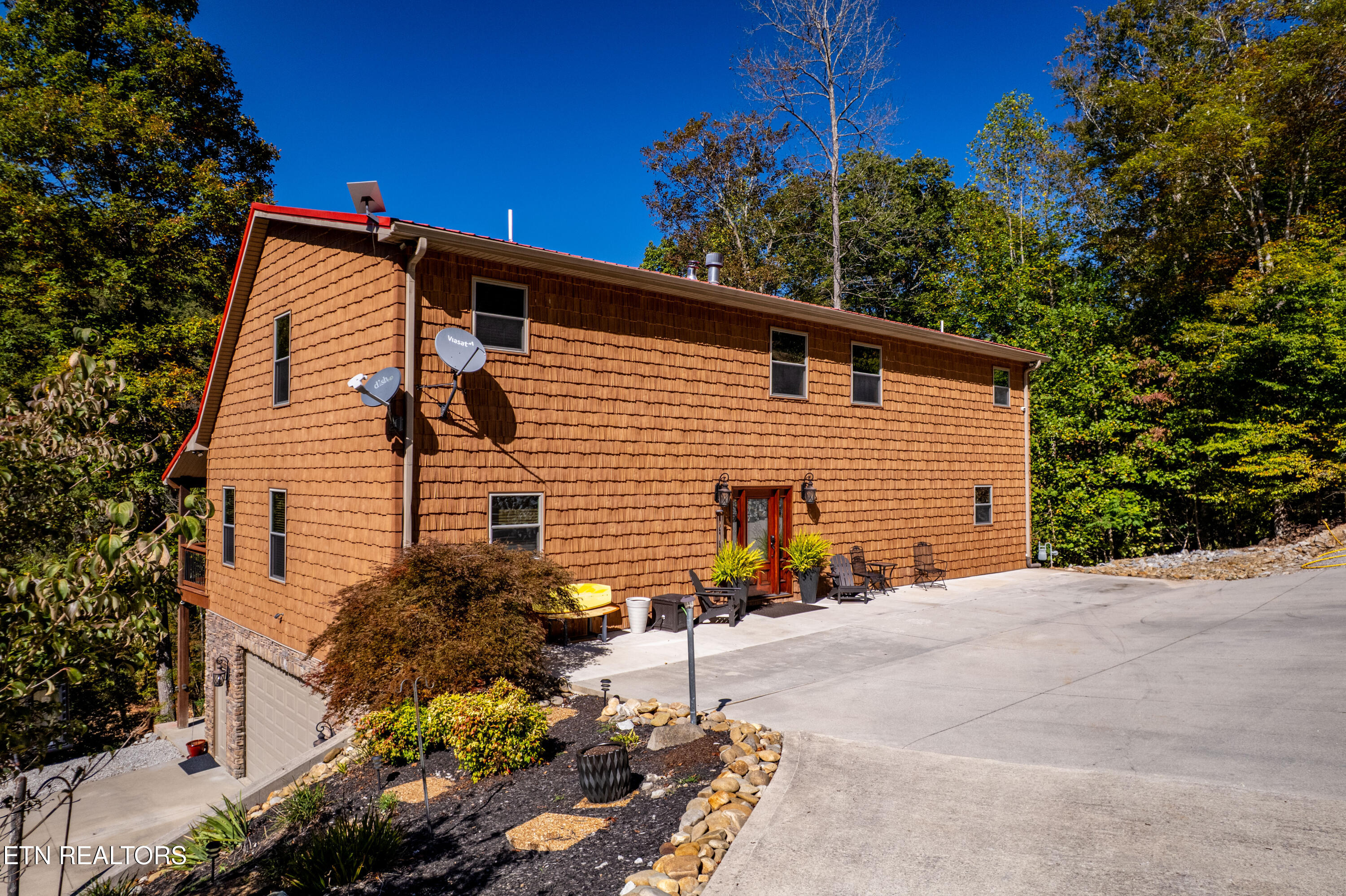 715 Landmark Road Jacksboro TN 37757