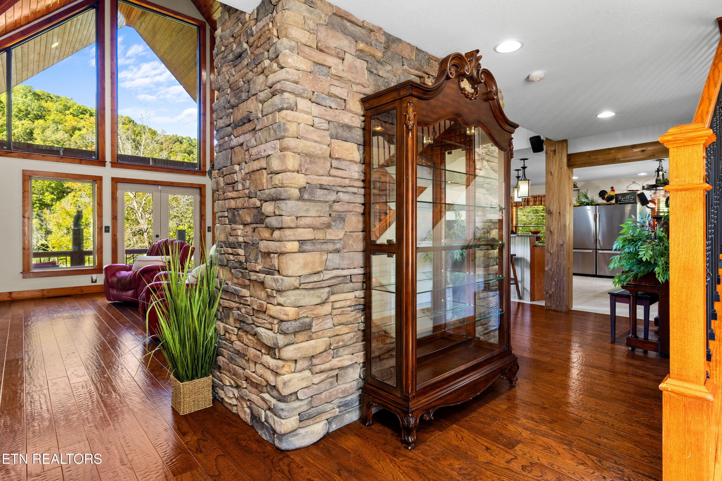 715 Landmark Road Jacksboro TN 37757