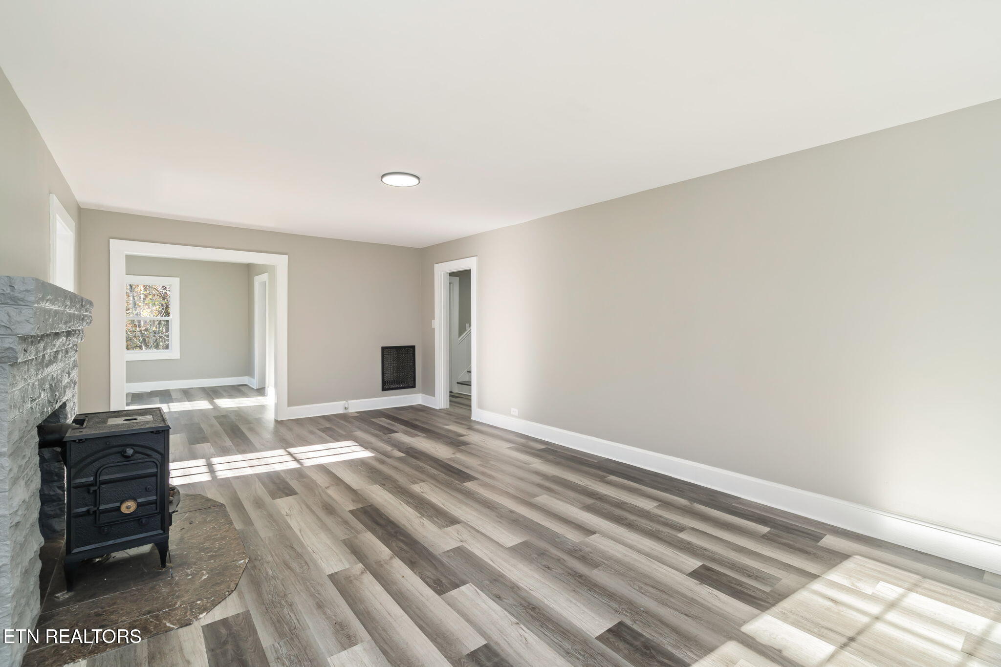 604 Carmen Lane Clinton TN 37716