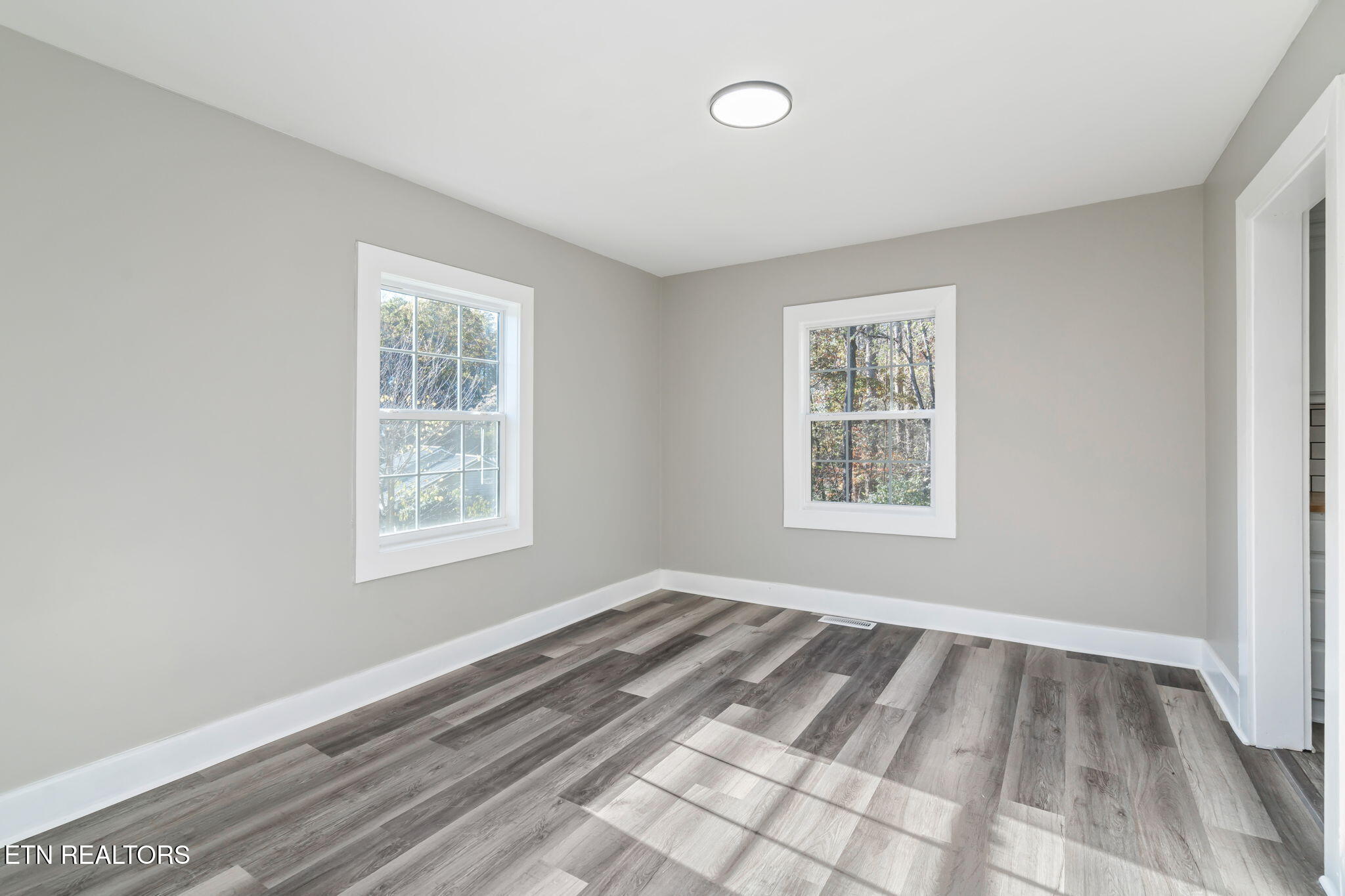 604 Carmen Lane Clinton TN 37716