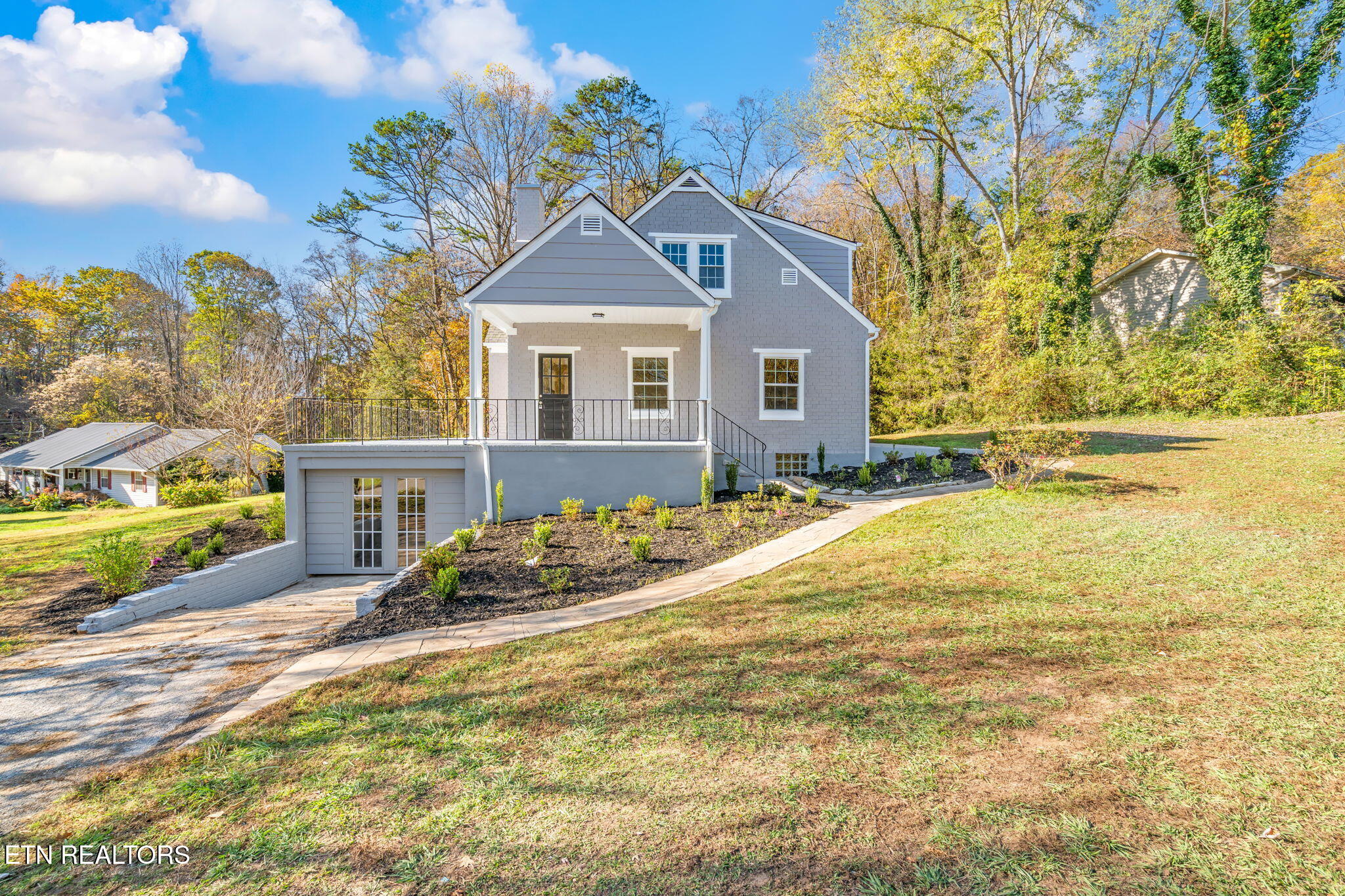 604 Carmen Lane Clinton TN 37716