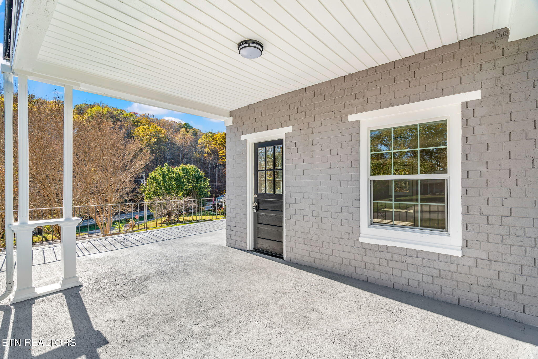 604 Carmen Lane Clinton TN 37716
