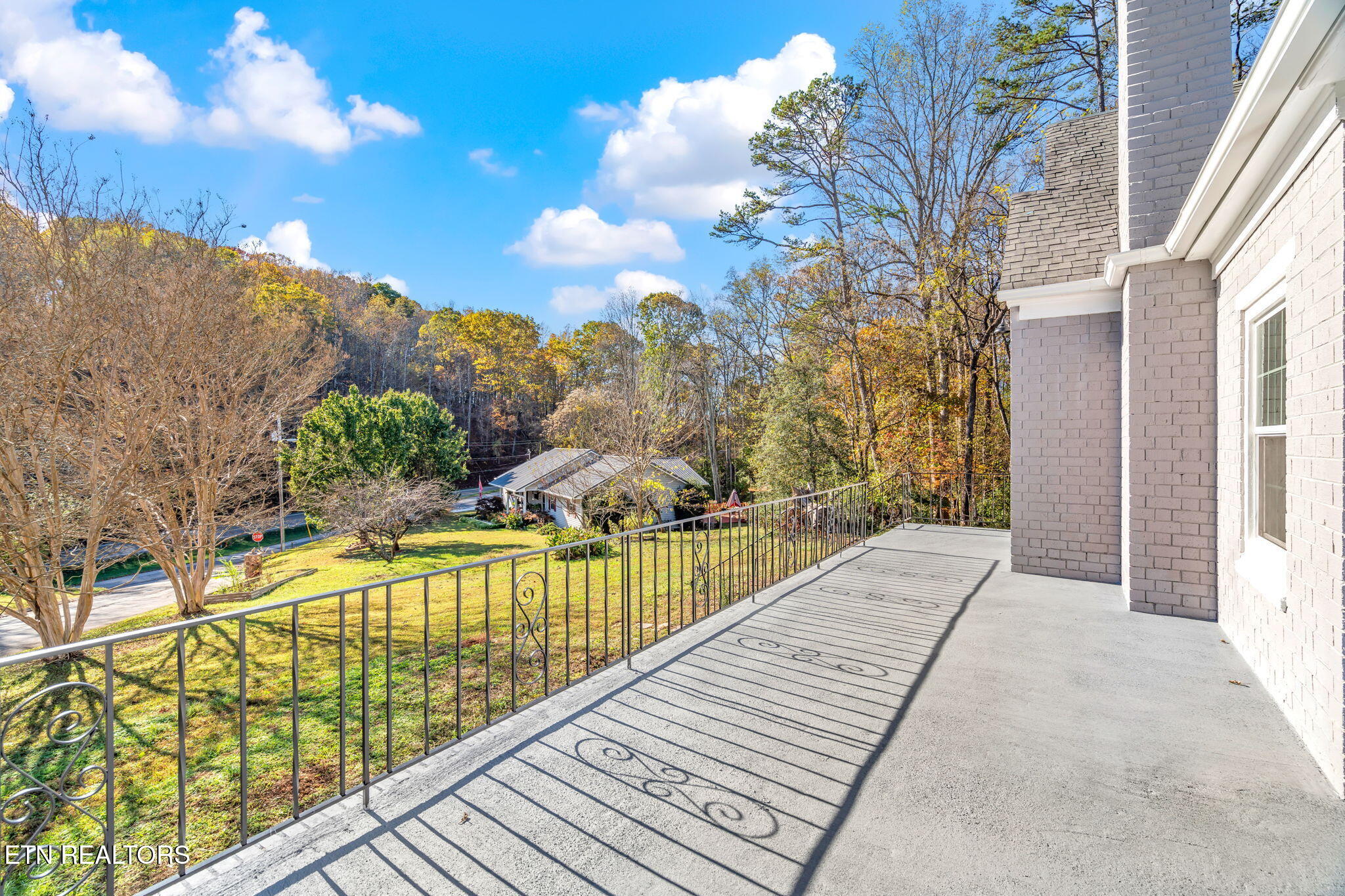 604 Carmen Lane Clinton TN 37716
