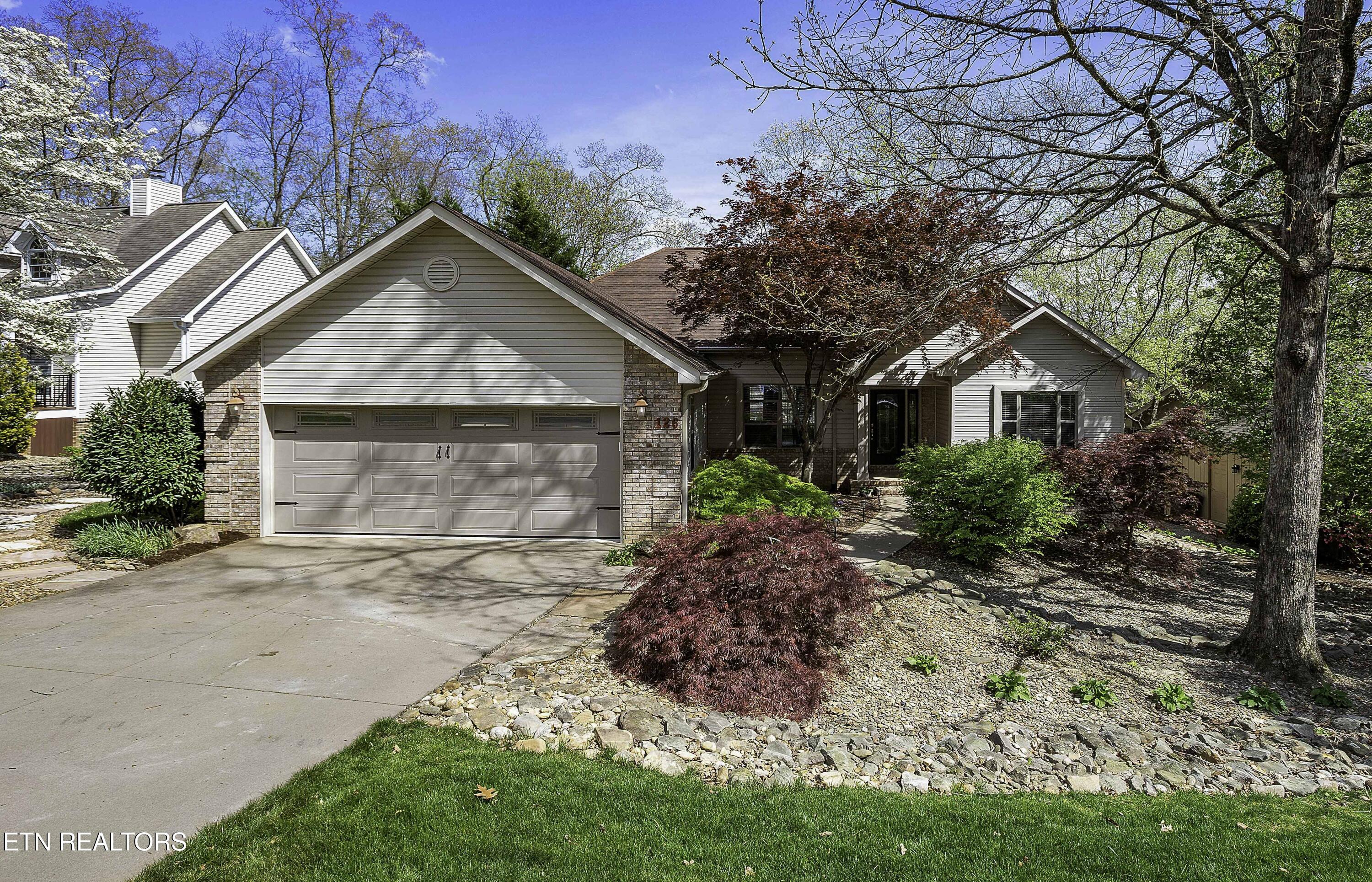 126 Oostanali Way Loudon TN 37774