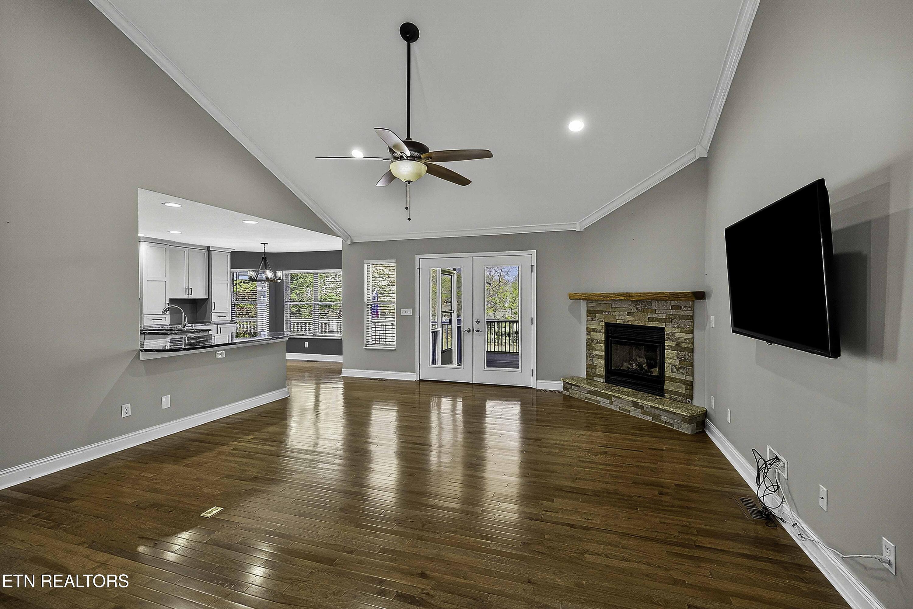 126 Oostanali Way Loudon TN 37774