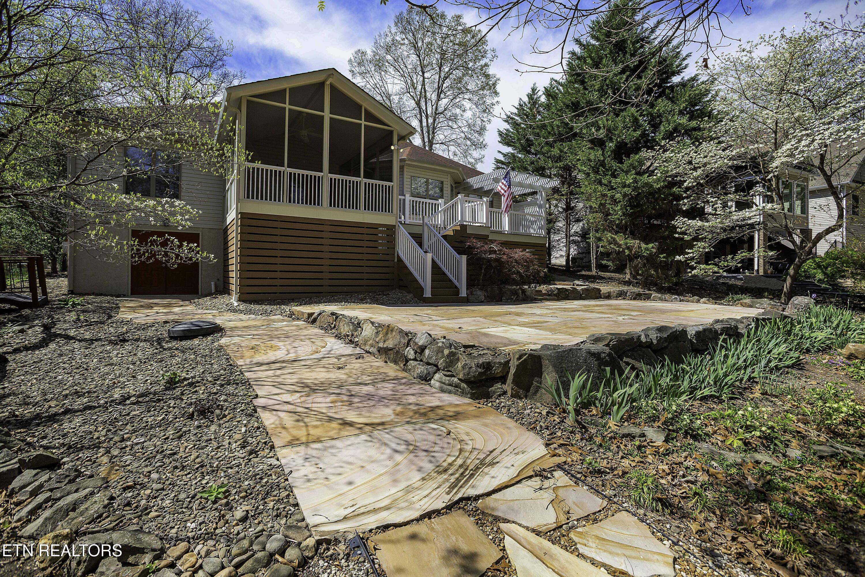 126 Oostanali Way Loudon TN 37774