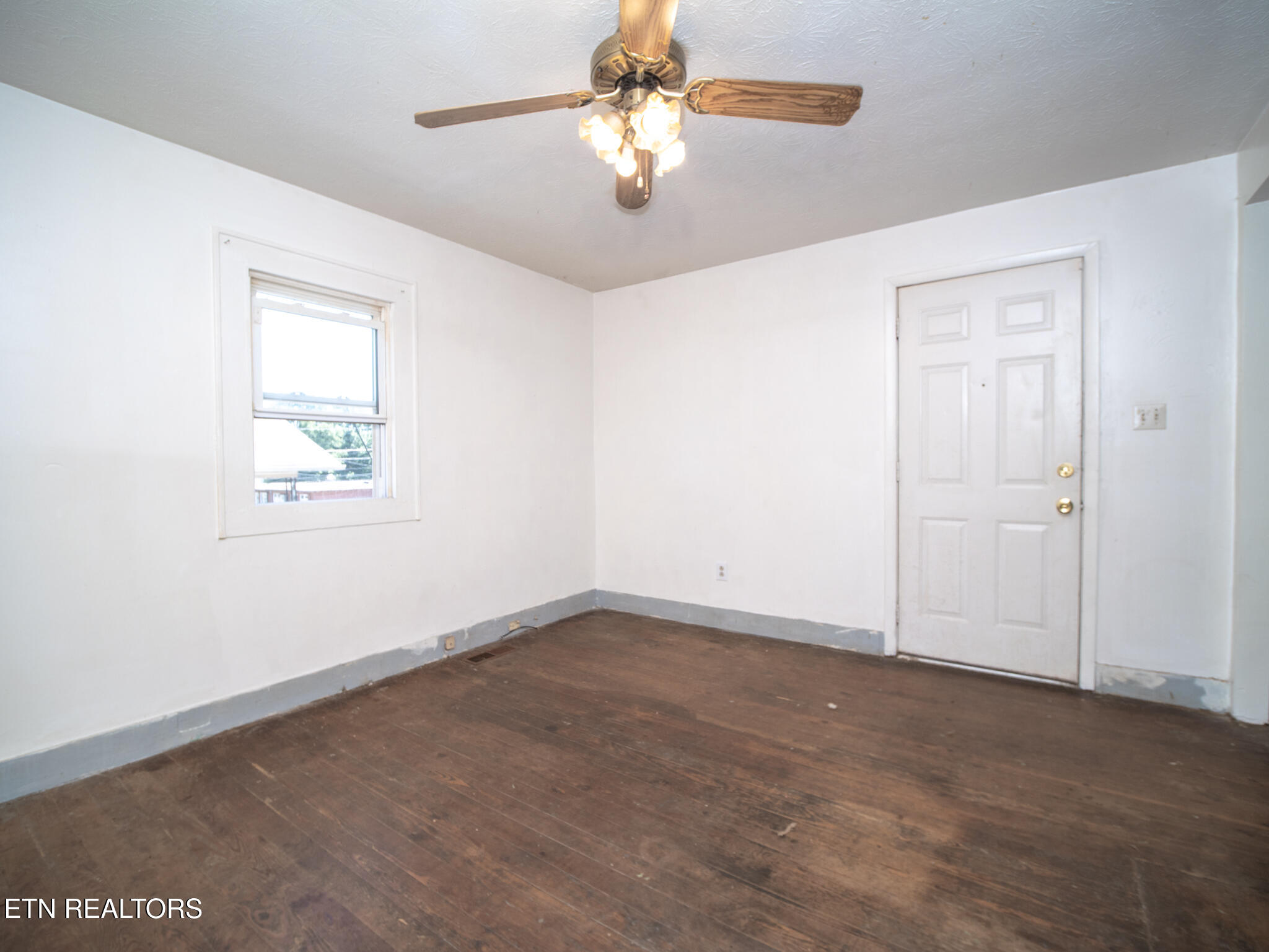 1603 Willoughby Road Knoxville TN 37920