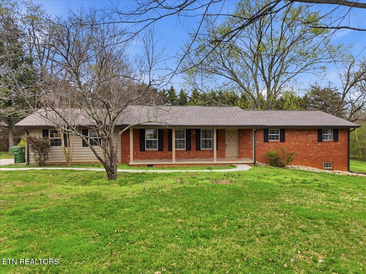 210 Hood Street Maryville TN 37803