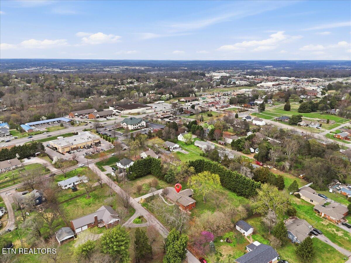 210 Hood Street Maryville TN 37803