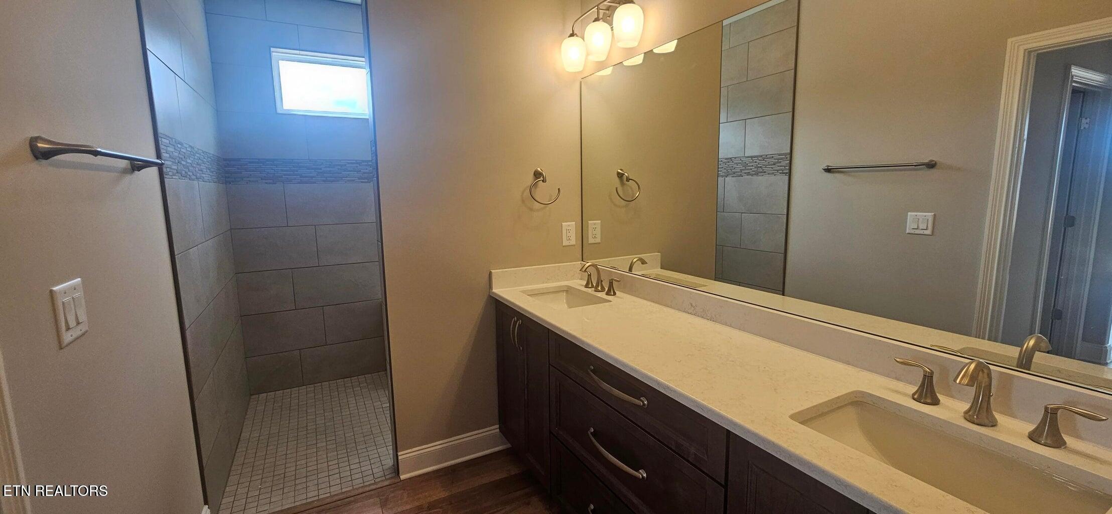 471 Trillium Trail Lenoir City TN 37771
