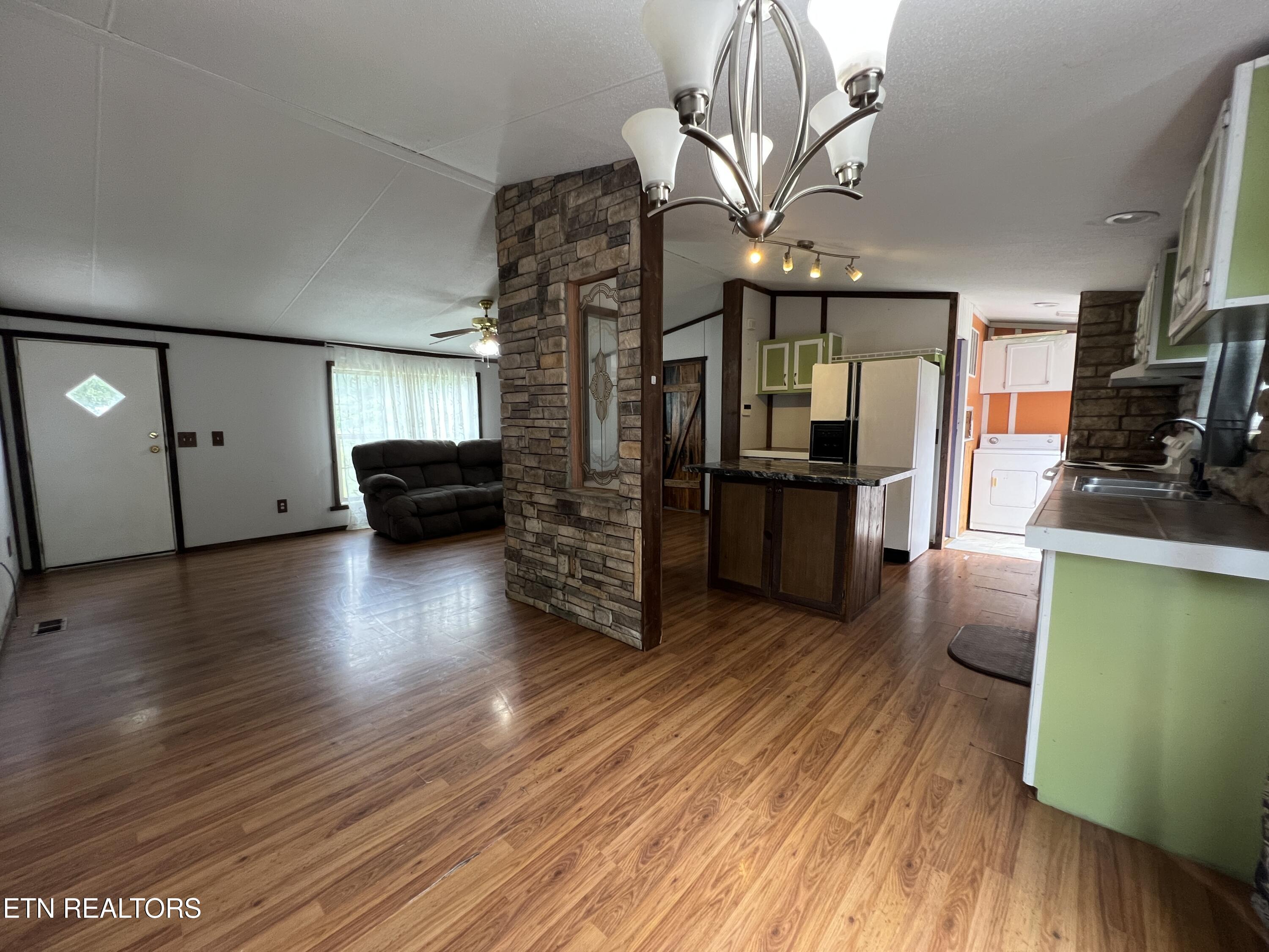 185 Toomey Lane Madisonville TN 37354