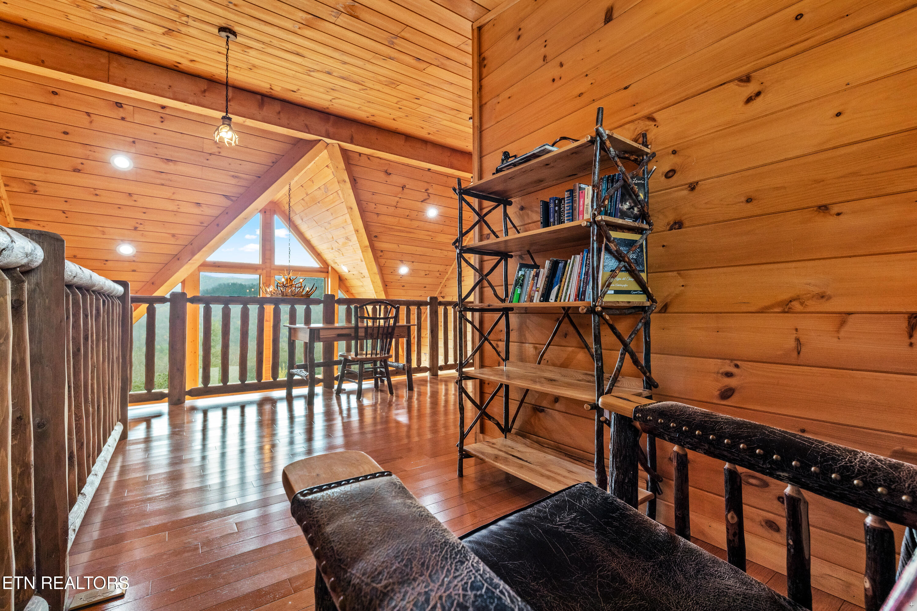1845 Pinestand Ridge Way Sevierville TN 37862