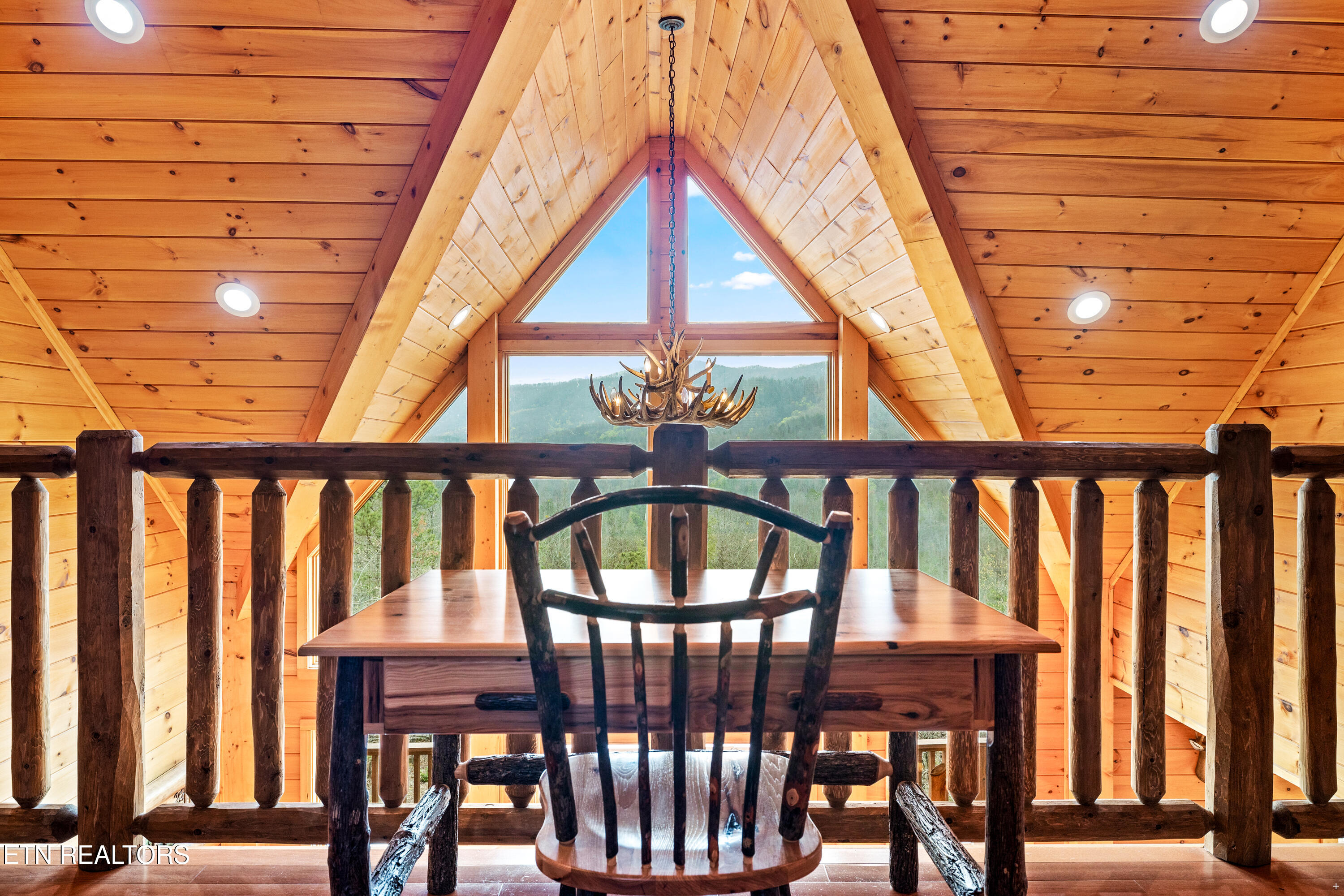 1845 Pinestand Ridge Way Sevierville TN 37862
