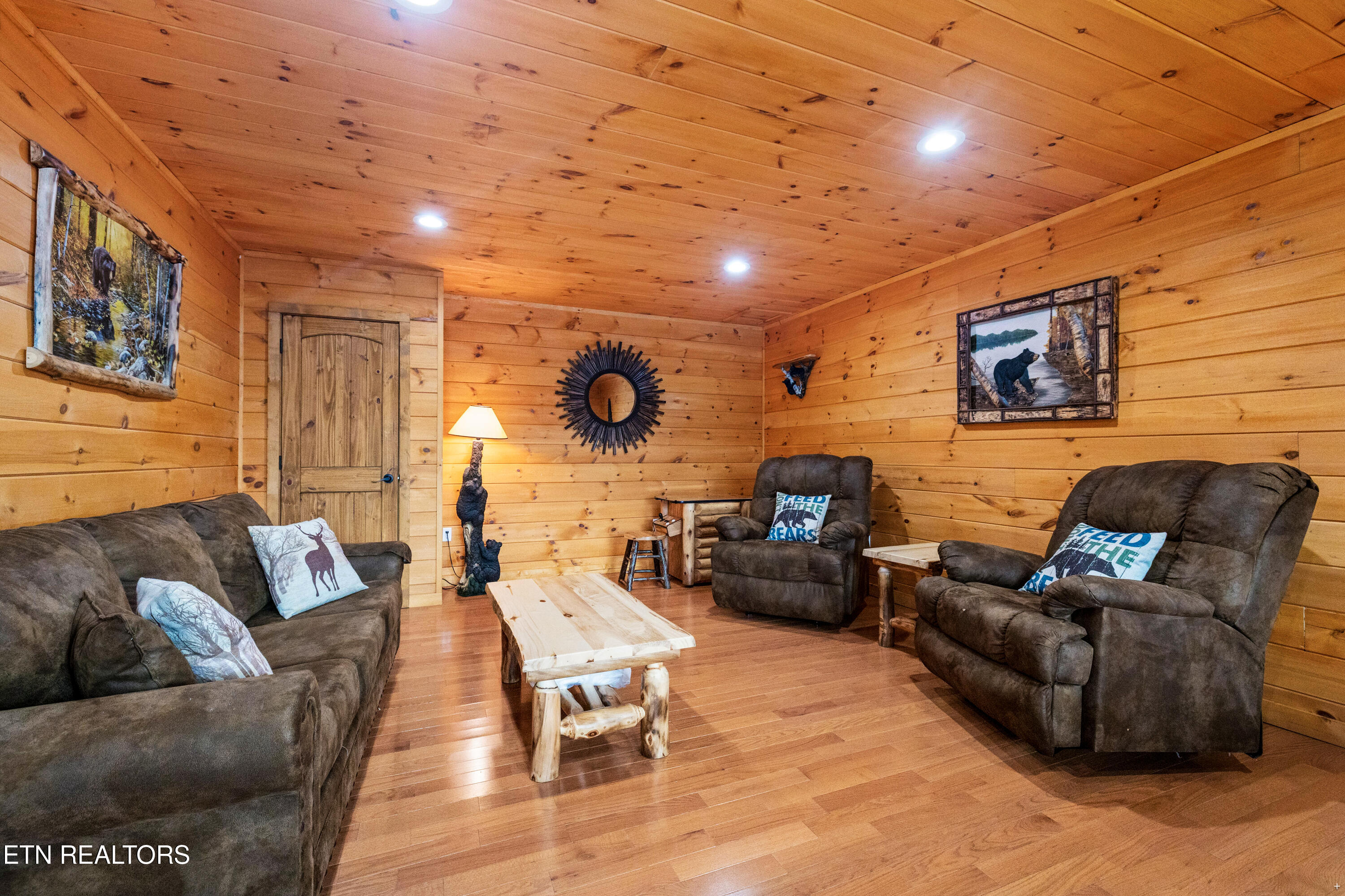 1845 Pinestand Ridge Way Sevierville TN 37862