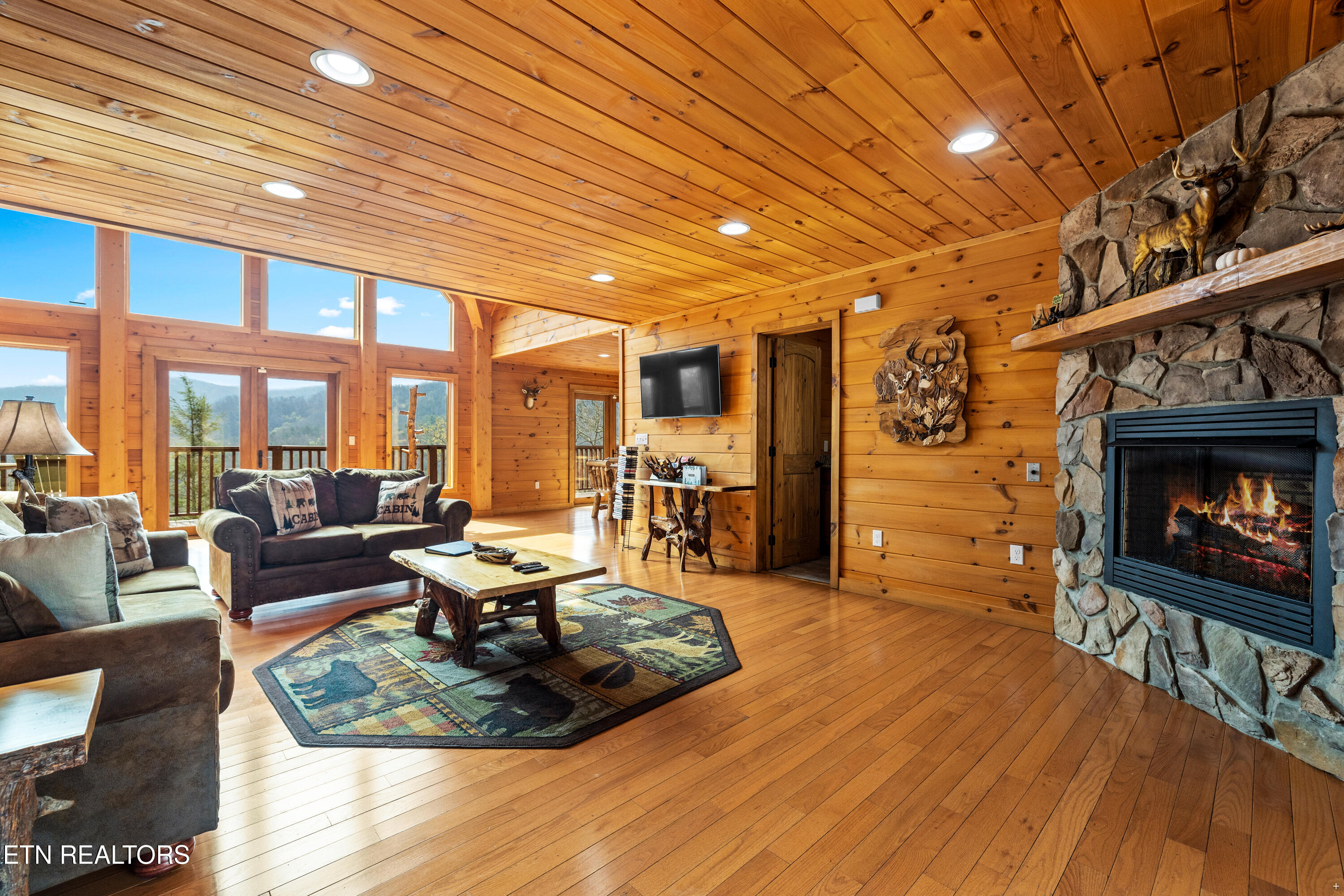1845 Pinestand Ridge Way Sevierville TN 37862