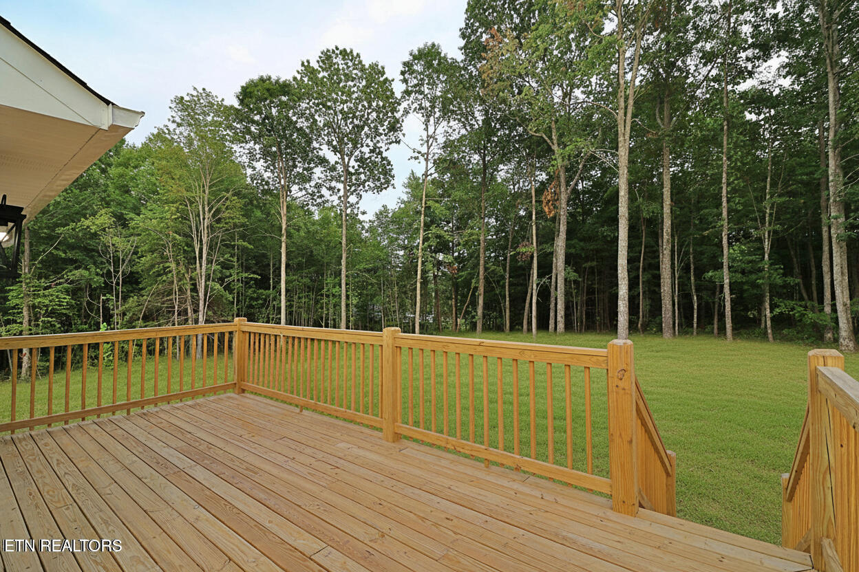 1045 Toomey Falls Road Oneida TN 37841