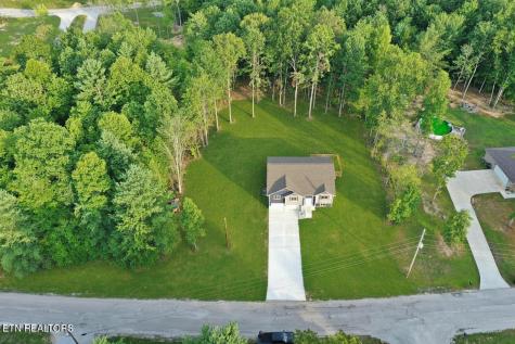 1045 Toomey Falls Road Oneida TN 37841
