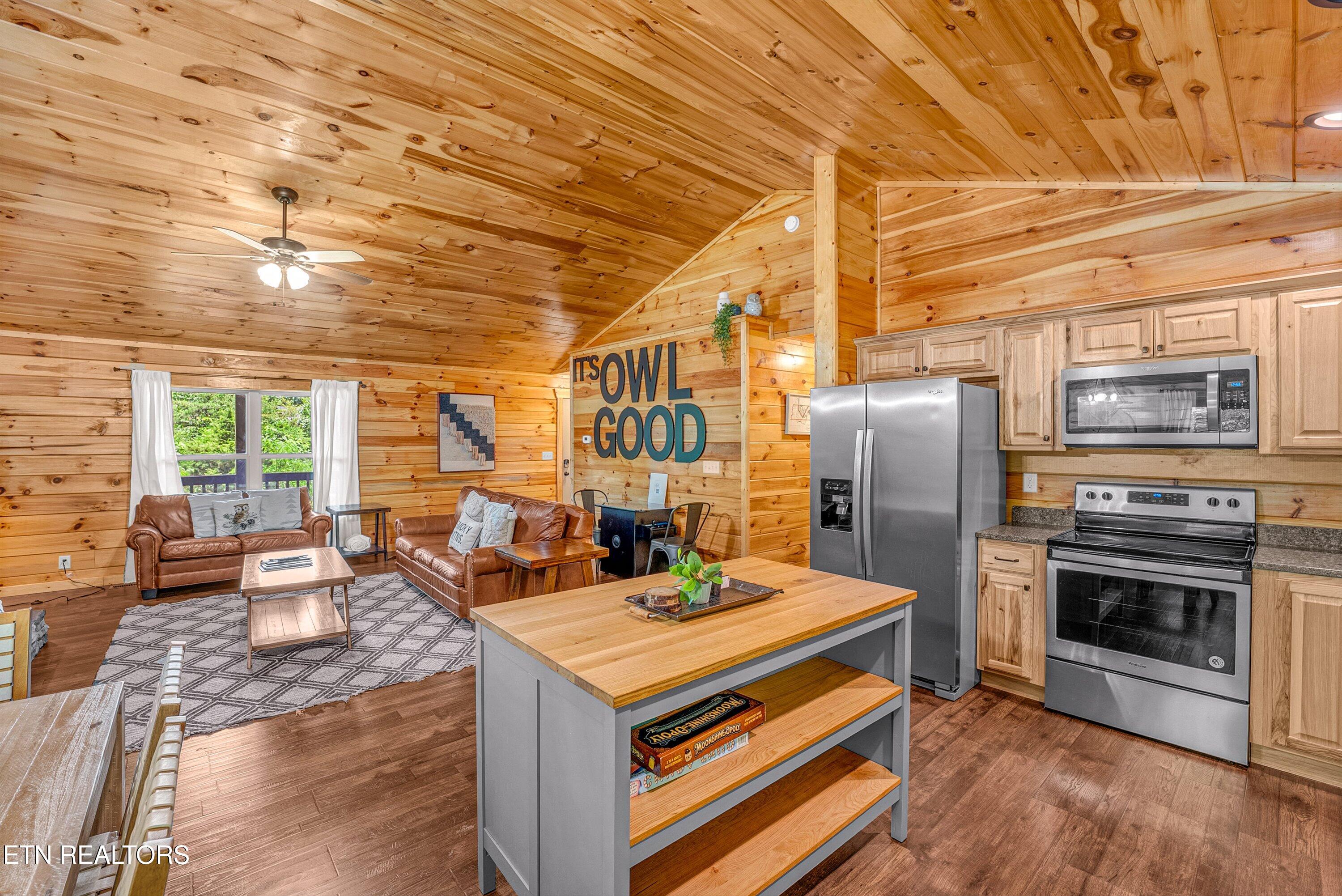 2316 Wingspan Drive Sevierville TN 37876