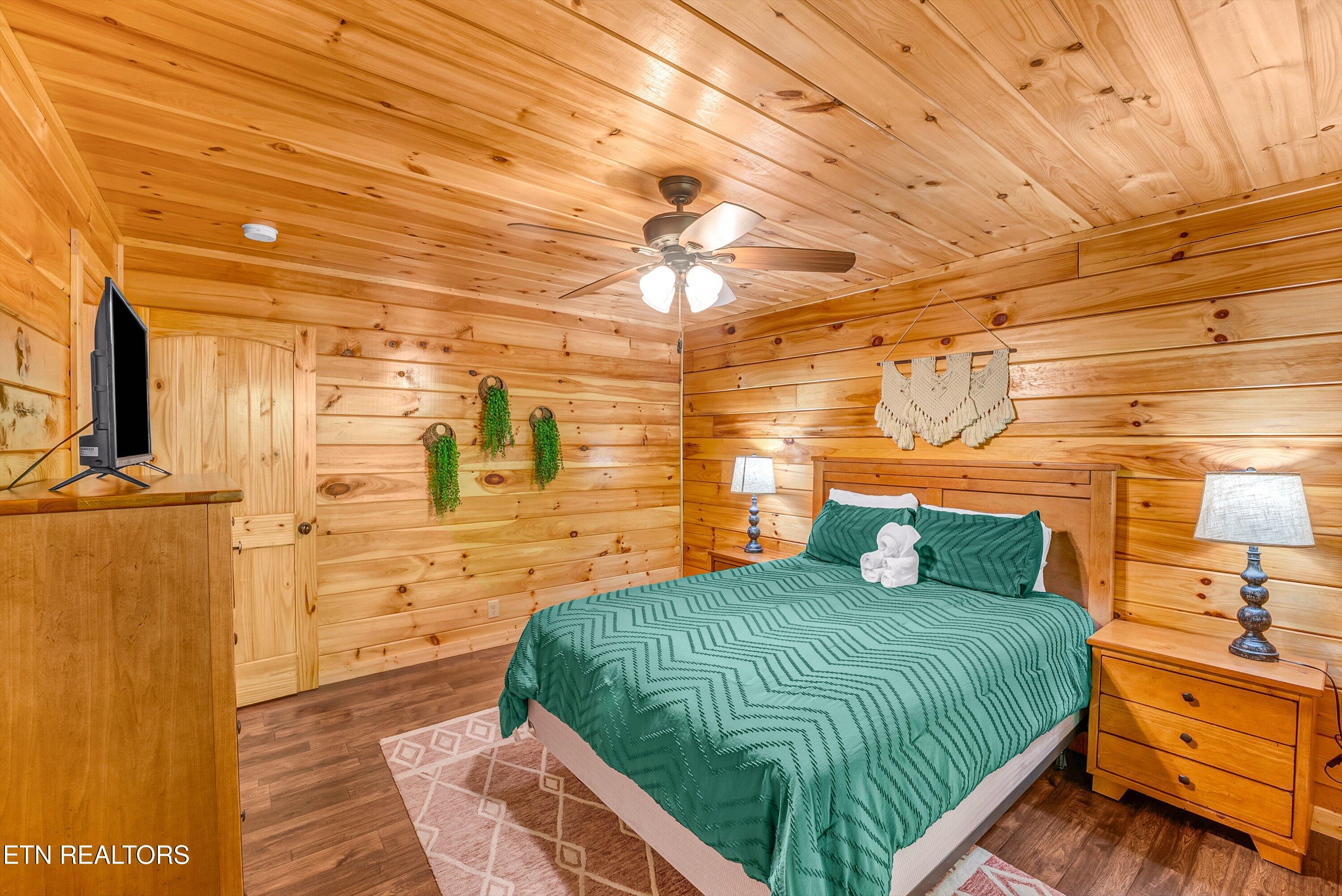 2316 Wingspan Drive Sevierville TN 37876