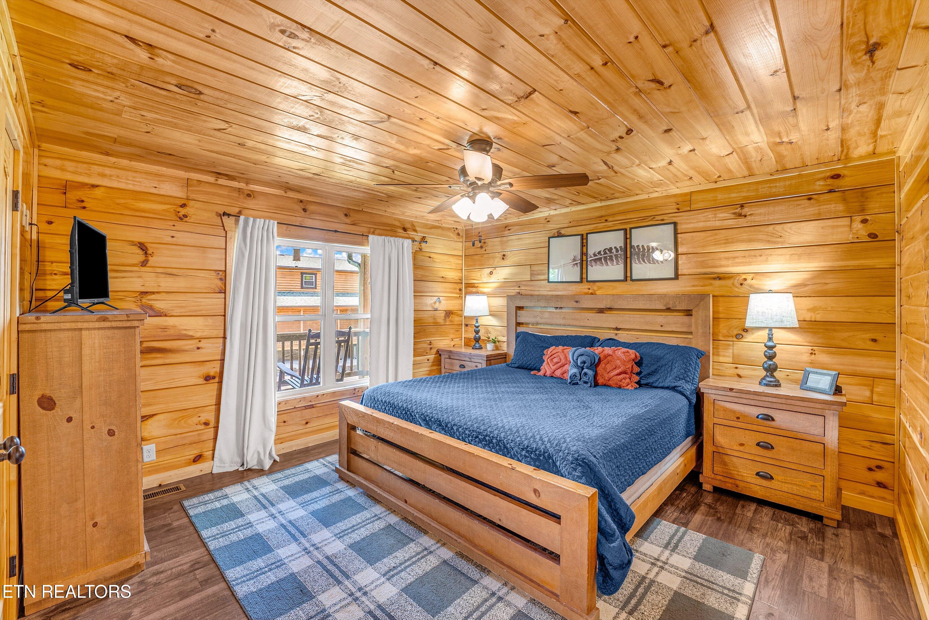 2316 Wingspan Drive Sevierville TN 37876