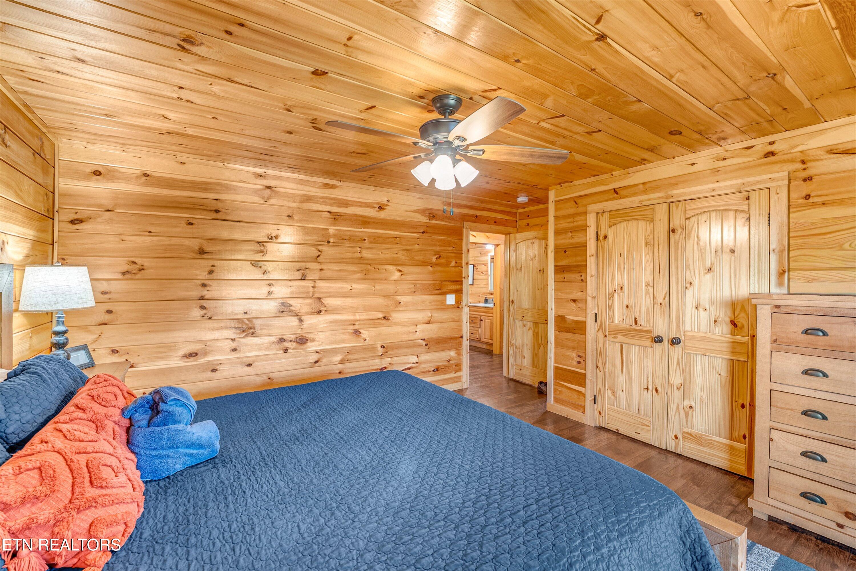 2316 Wingspan Drive Sevierville TN 37876