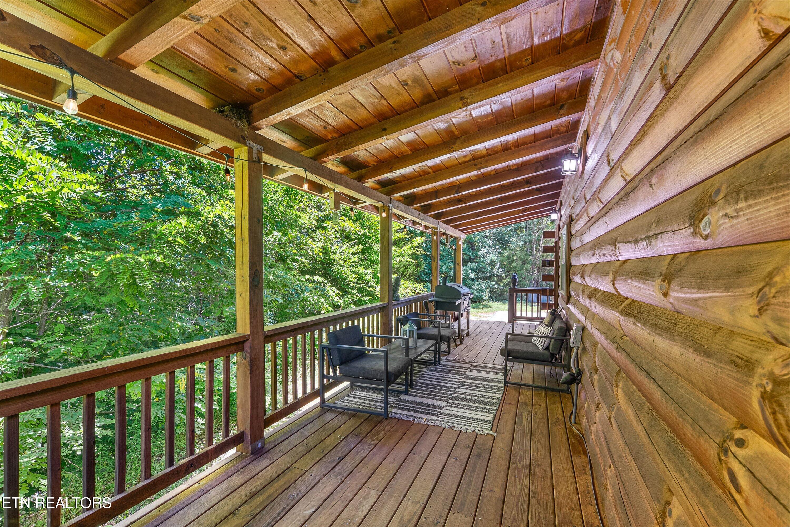 2316 Wingspan Drive Sevierville TN 37876