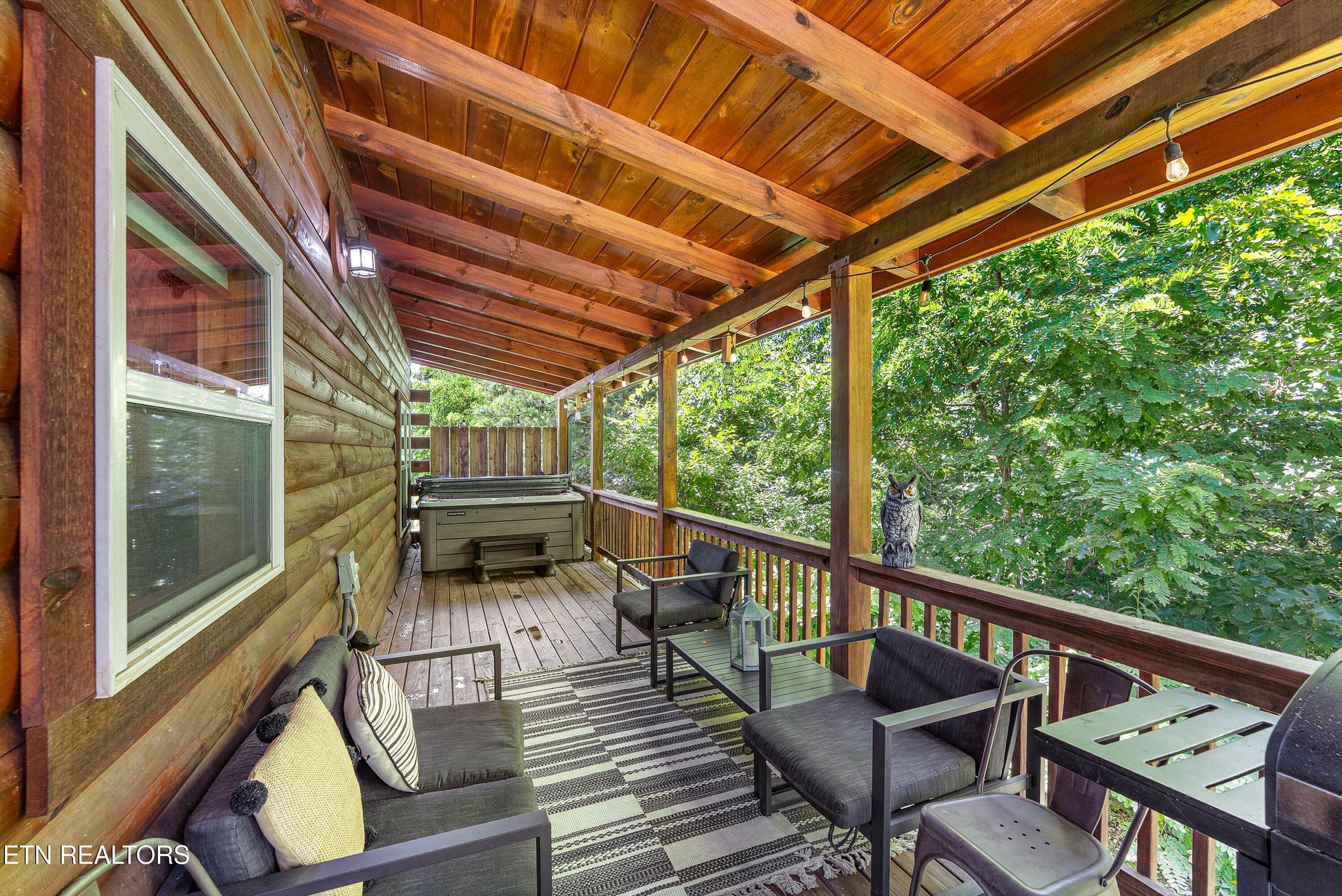 2316 Wingspan Drive Sevierville TN 37876