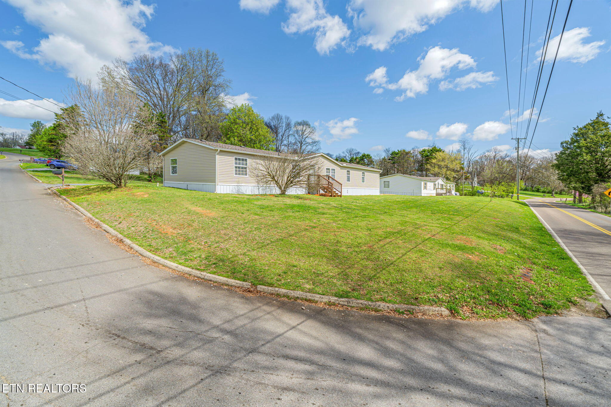 4504 Winslow Drive Strawberry Plains TN 37871