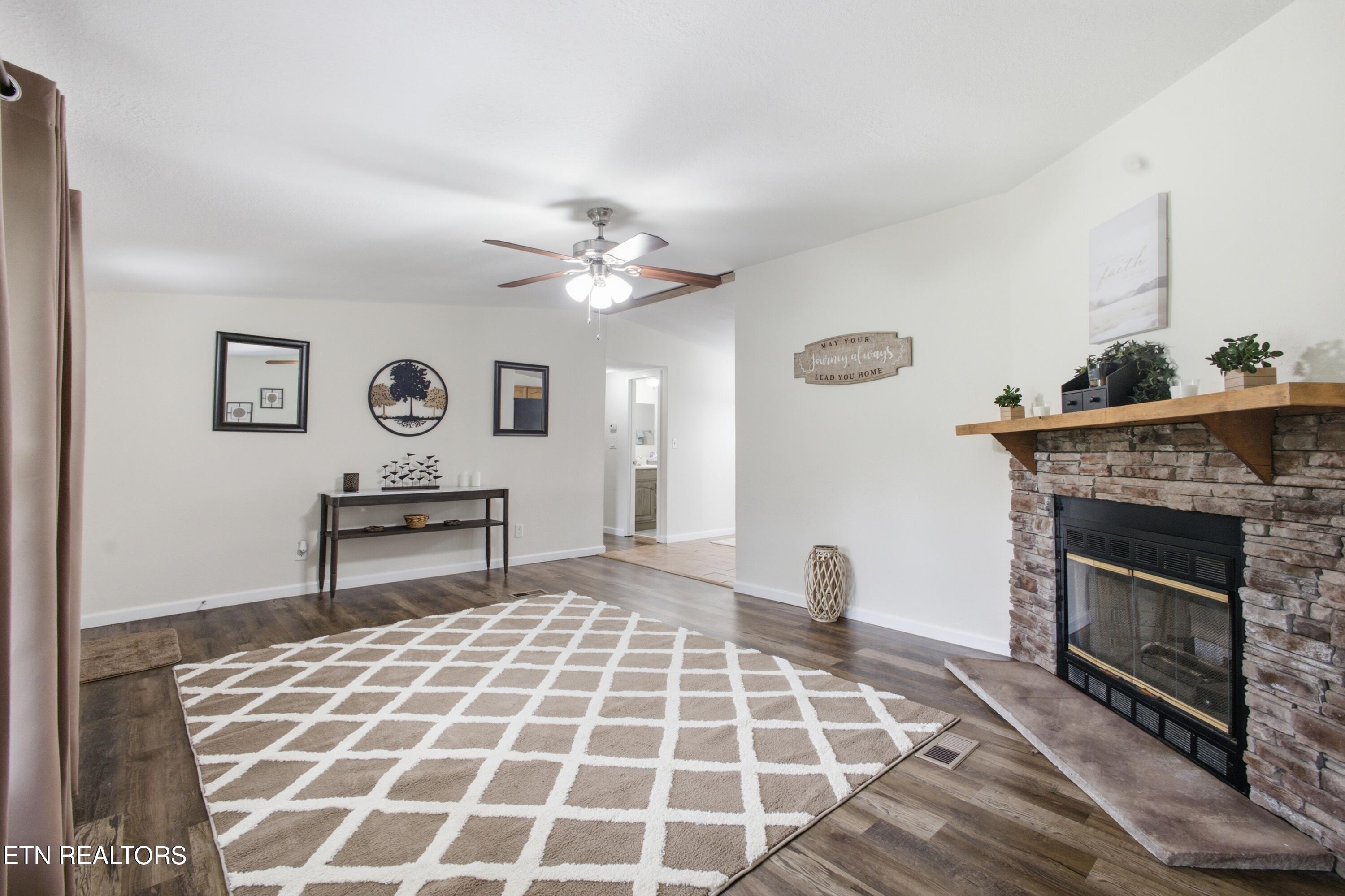 171 T Q Heidel Road Wartburg TN 37887