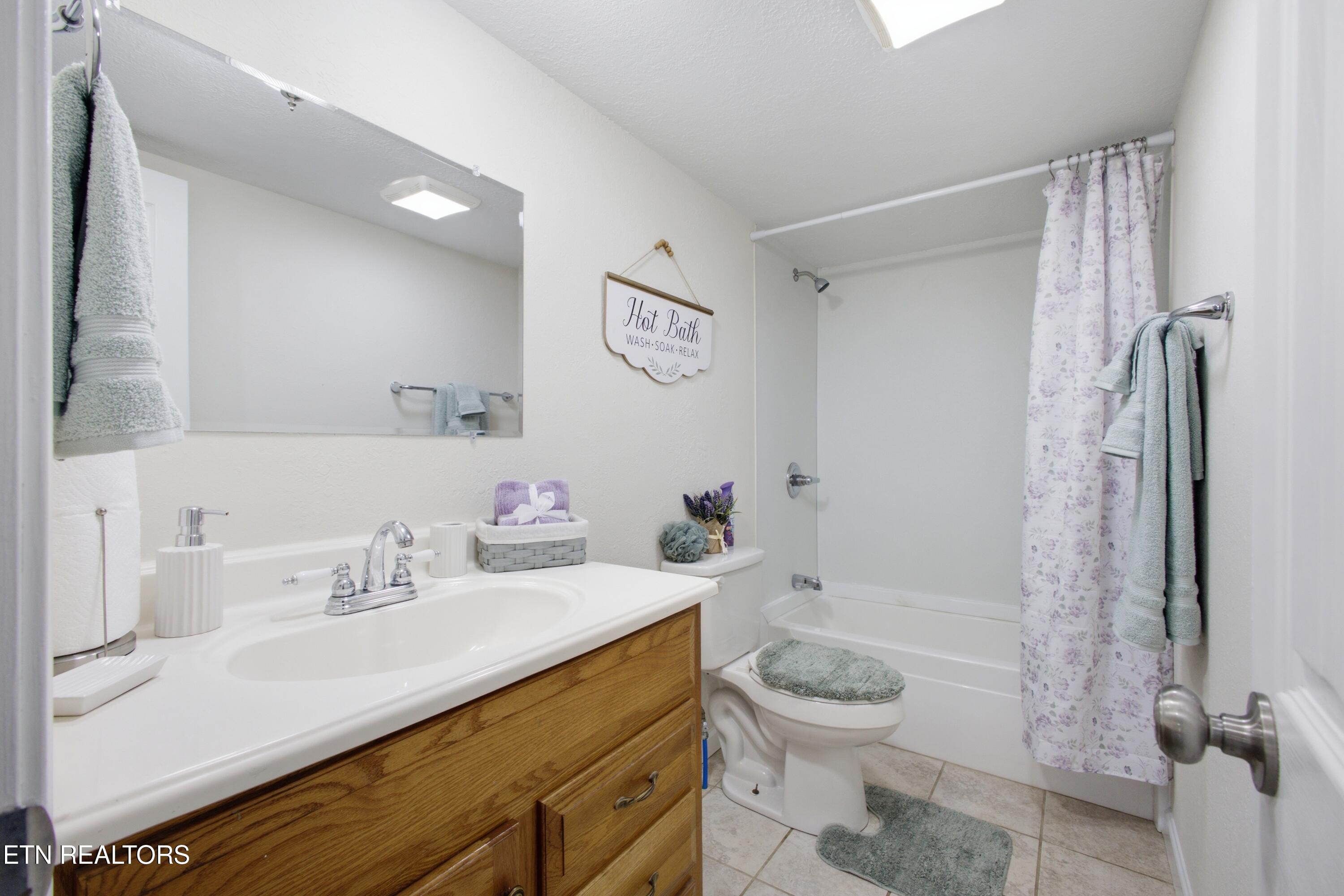 171 T Q Heidel Road Wartburg TN 37887