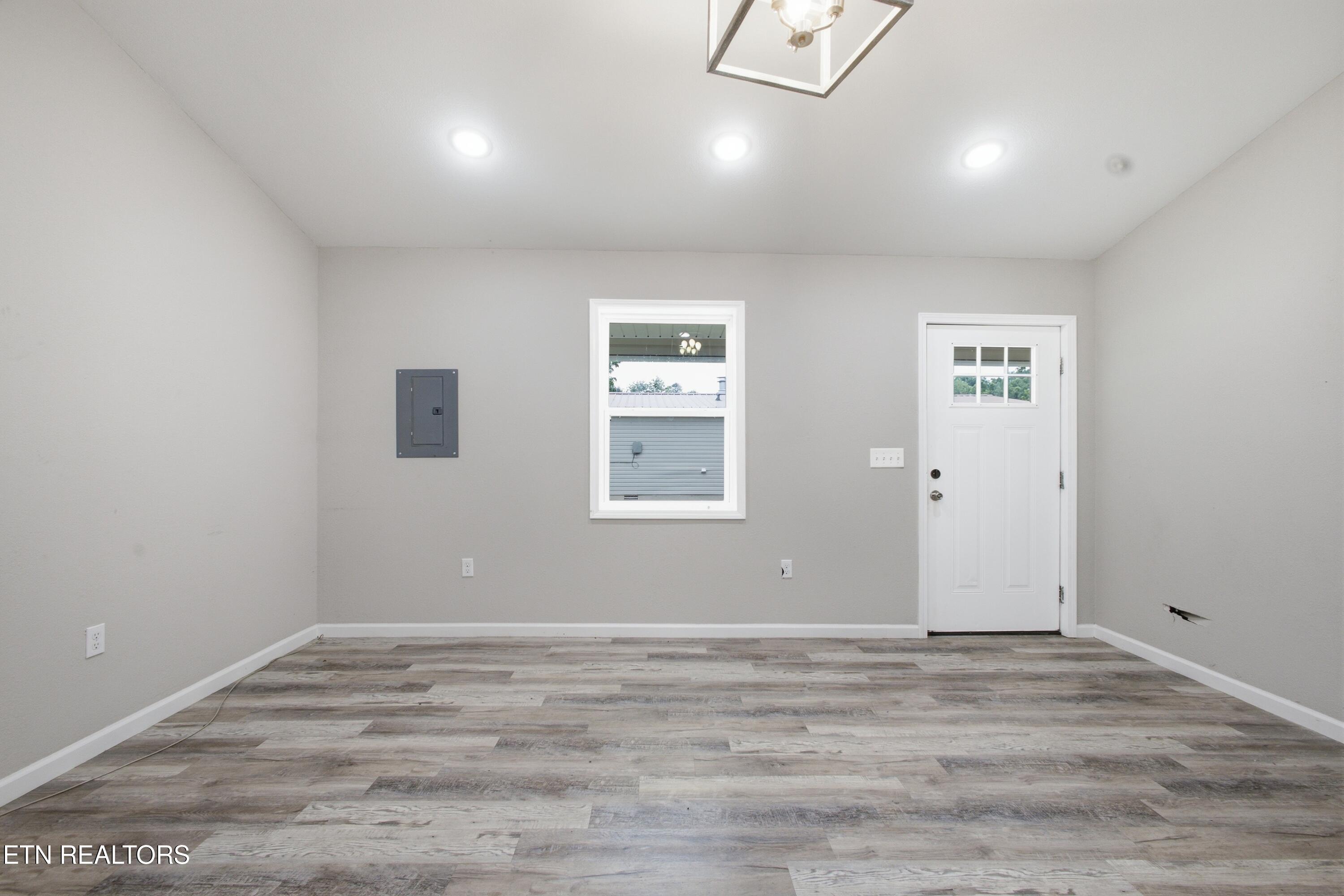 171 T Q Heidel Road Wartburg TN 37887