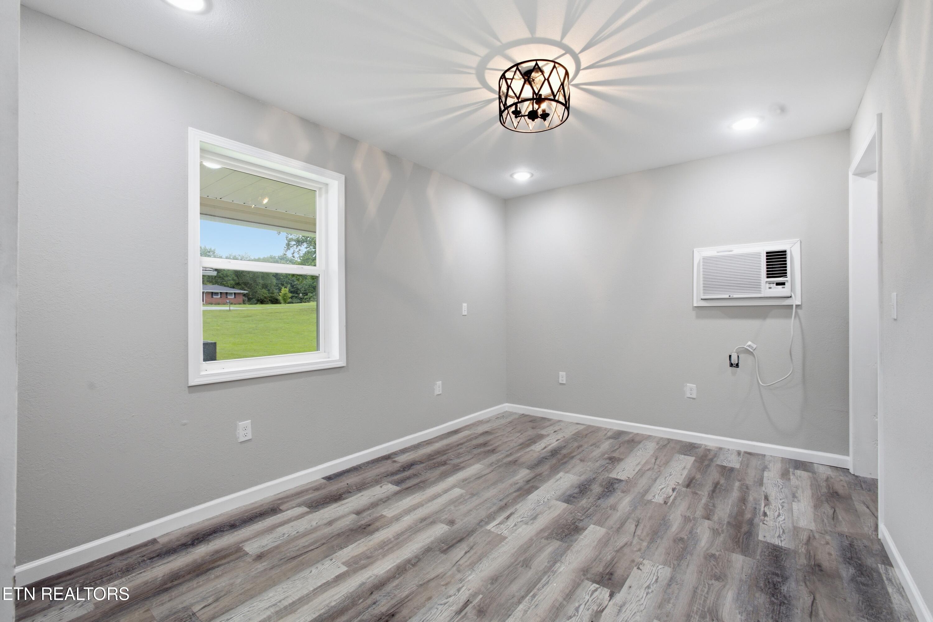 171 T Q Heidel Road Wartburg TN 37887