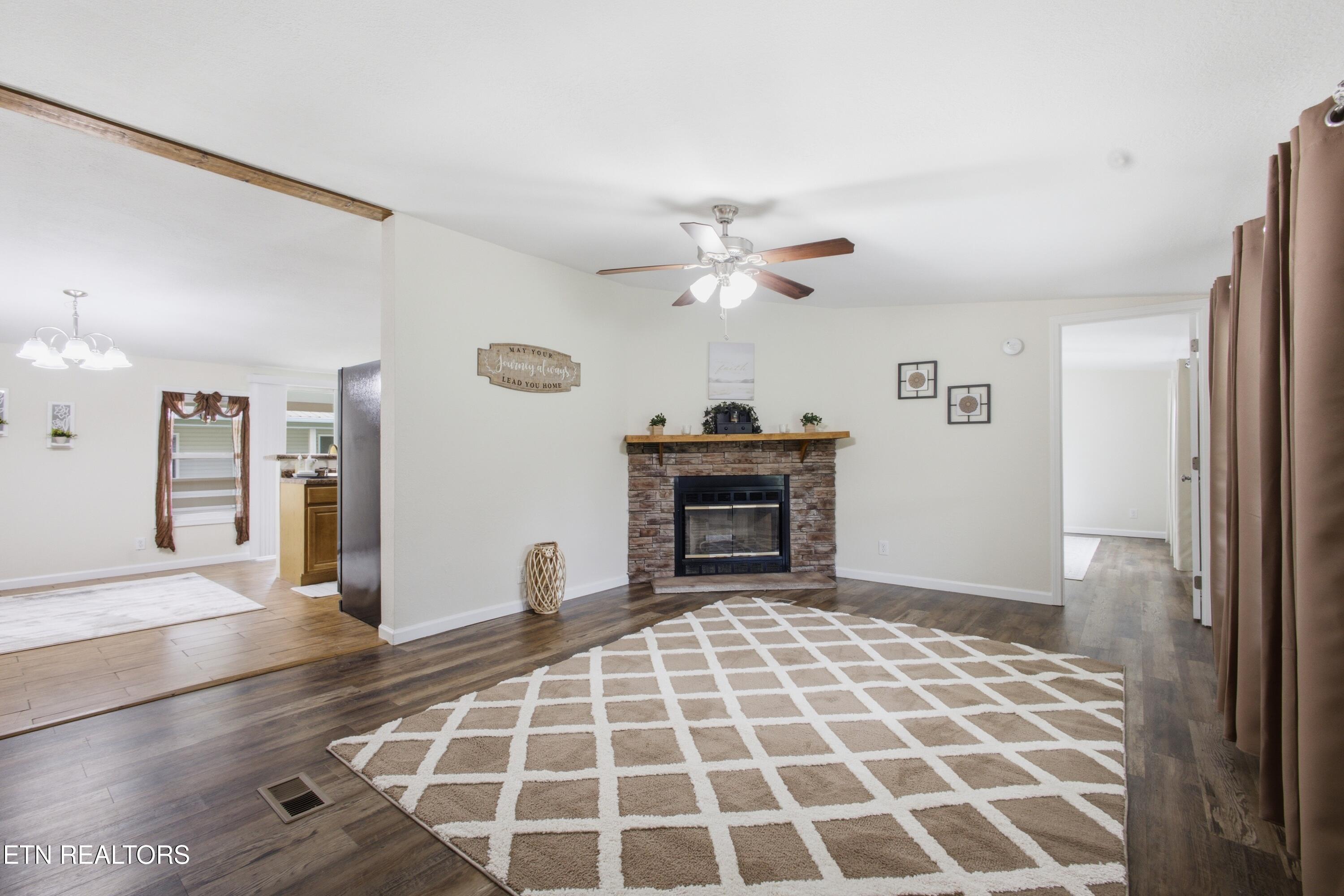 171 T Q Heidel Road Wartburg TN 37887