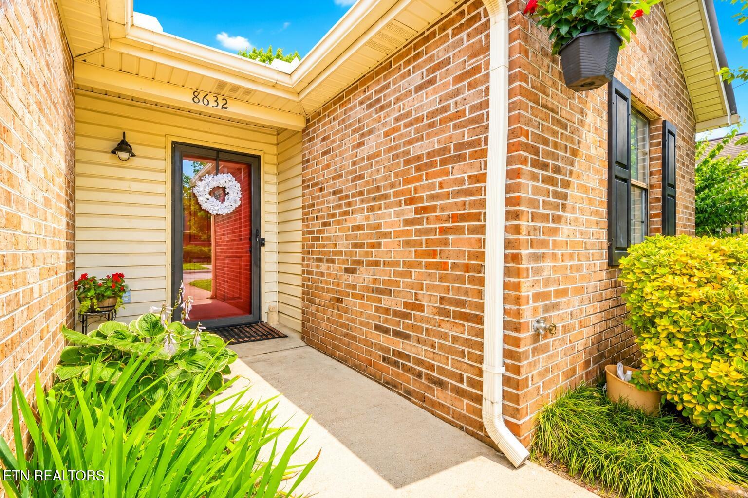 8632 Denmark Street Knoxville TN 37931