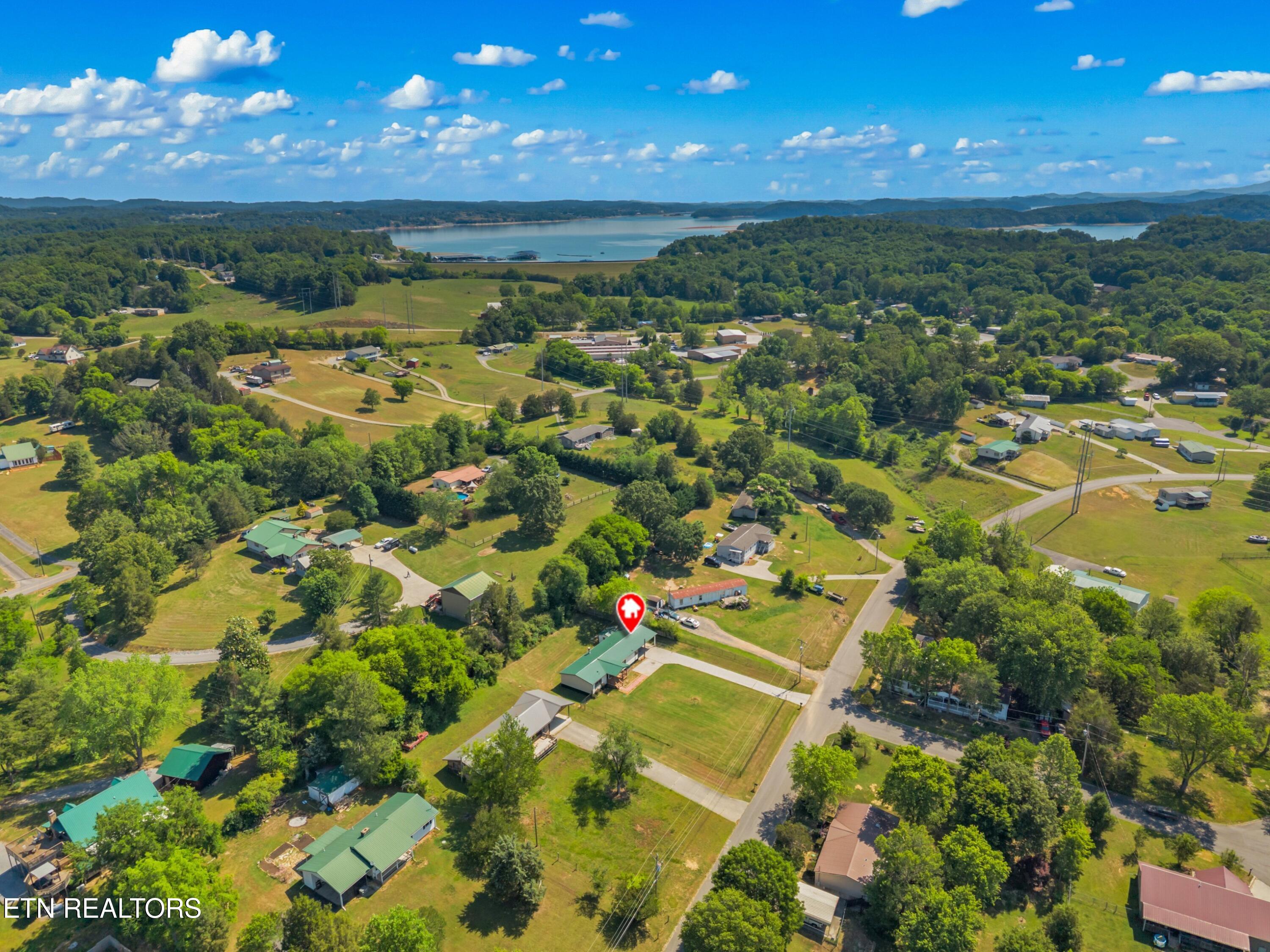 1424 River Breeze Drive Sevierville TN 37876