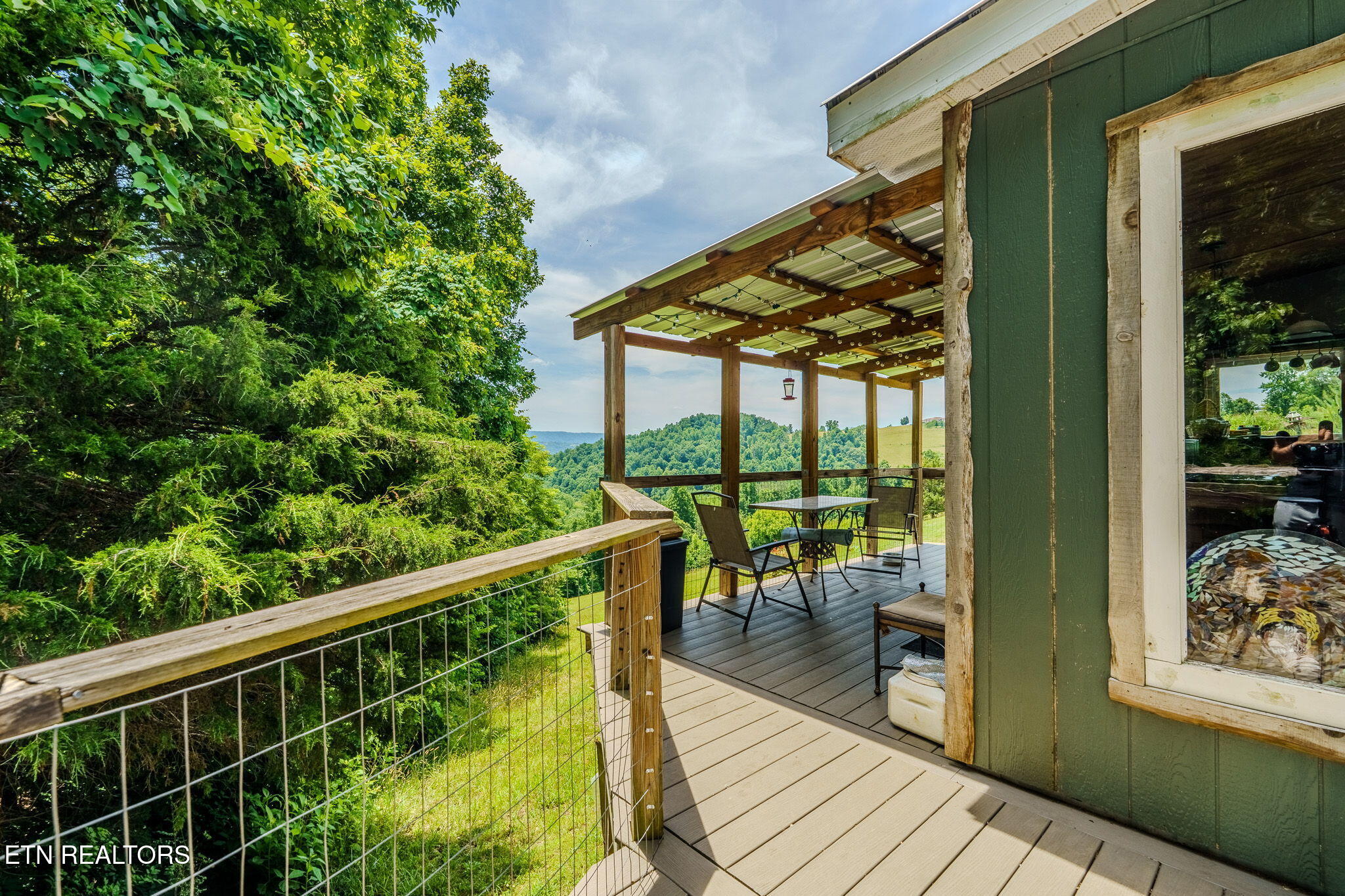 1563 Raven Hill Road Tazewell TN 37879