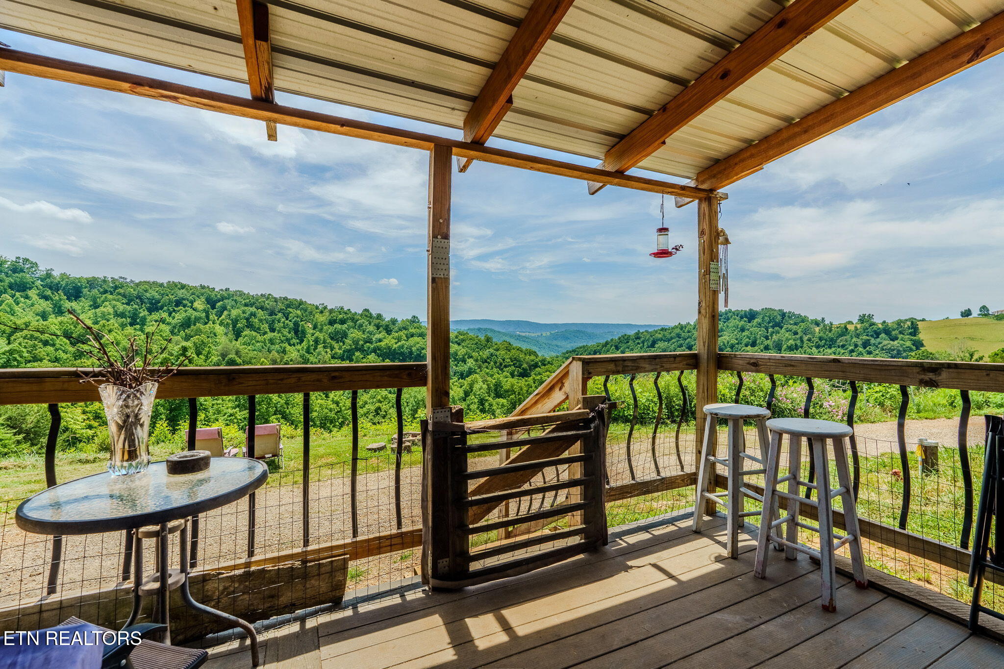 1563 Raven Hill Road Tazewell TN 37879