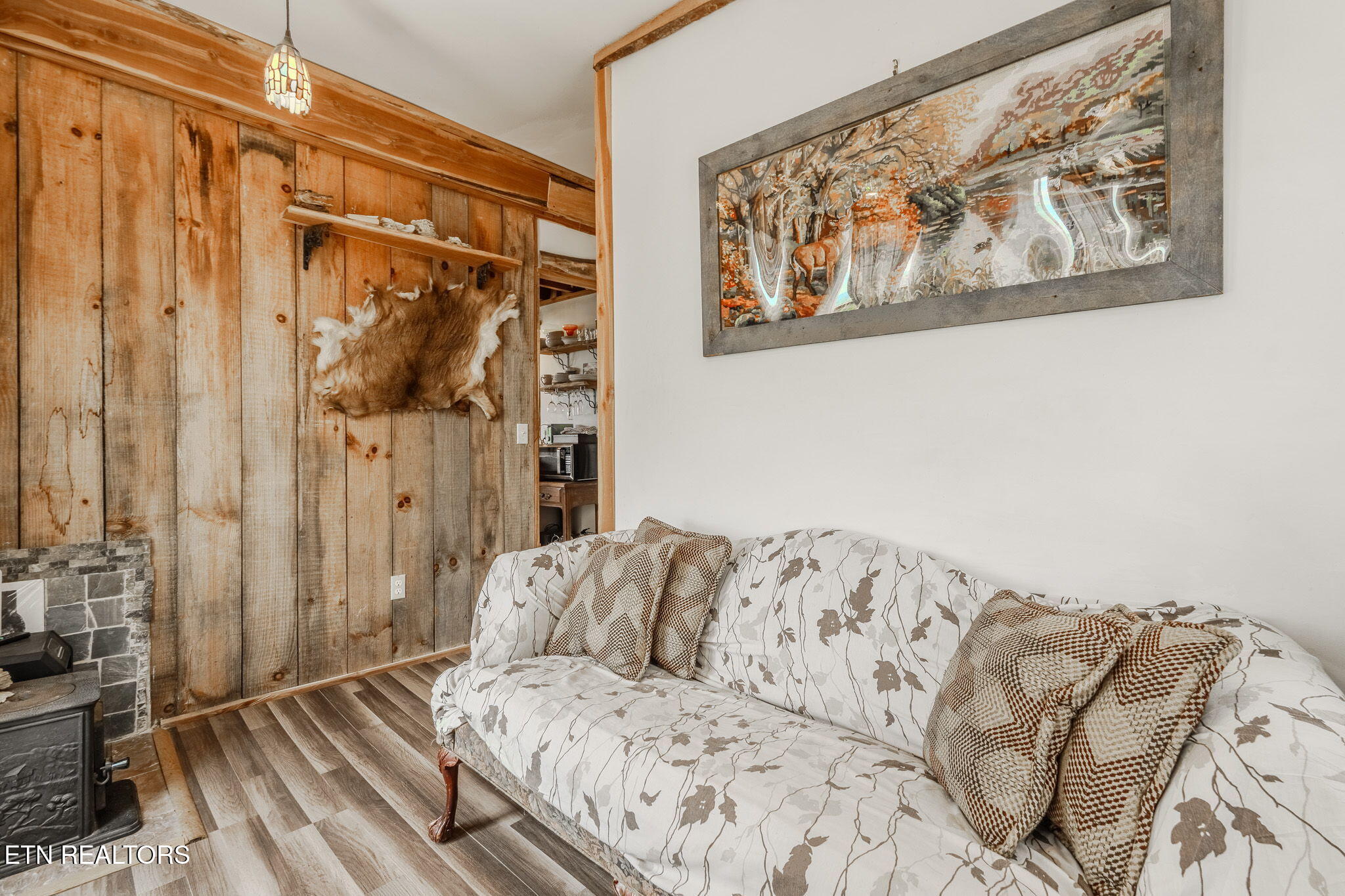 1563 Raven Hill Road Tazewell TN 37879