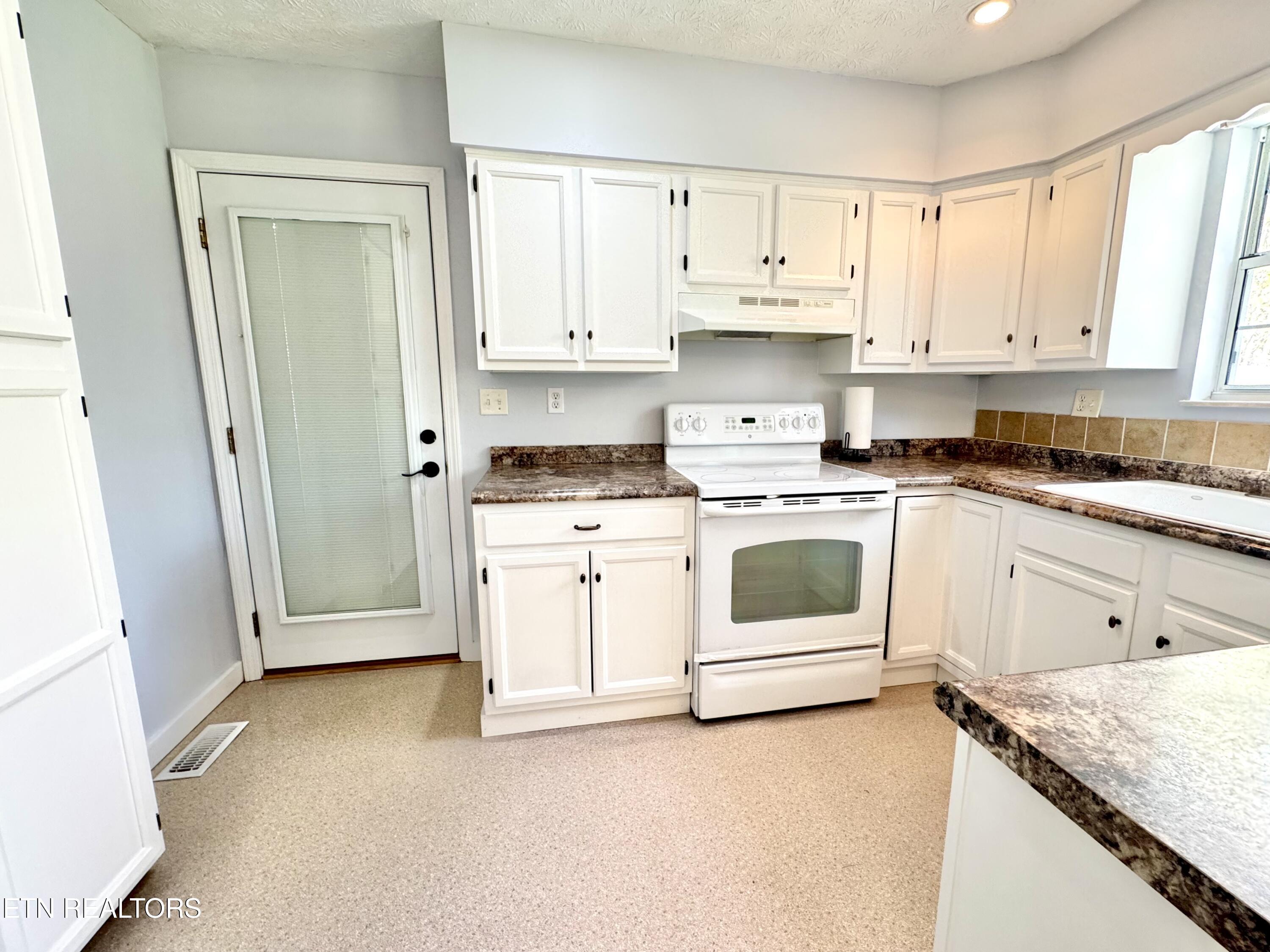 3926 Bud Mcmillan Road Knoxville TN 37924