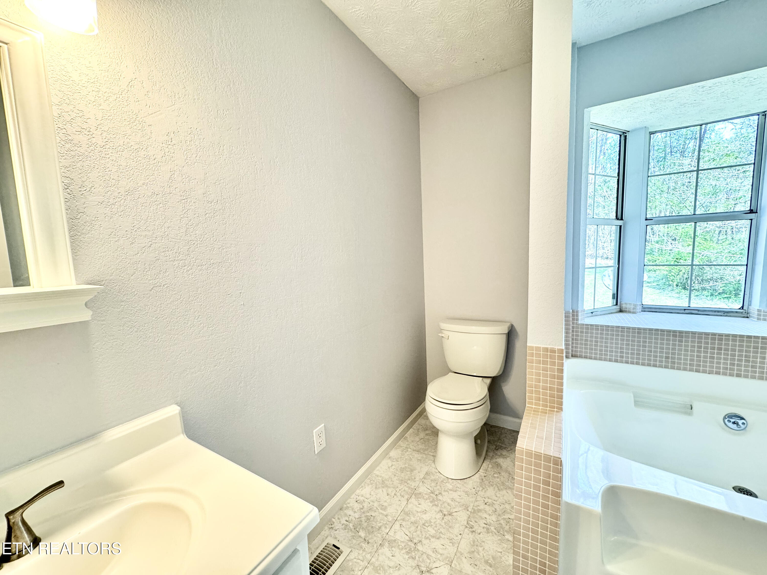3926 Bud Mcmillan Road Knoxville TN 37924