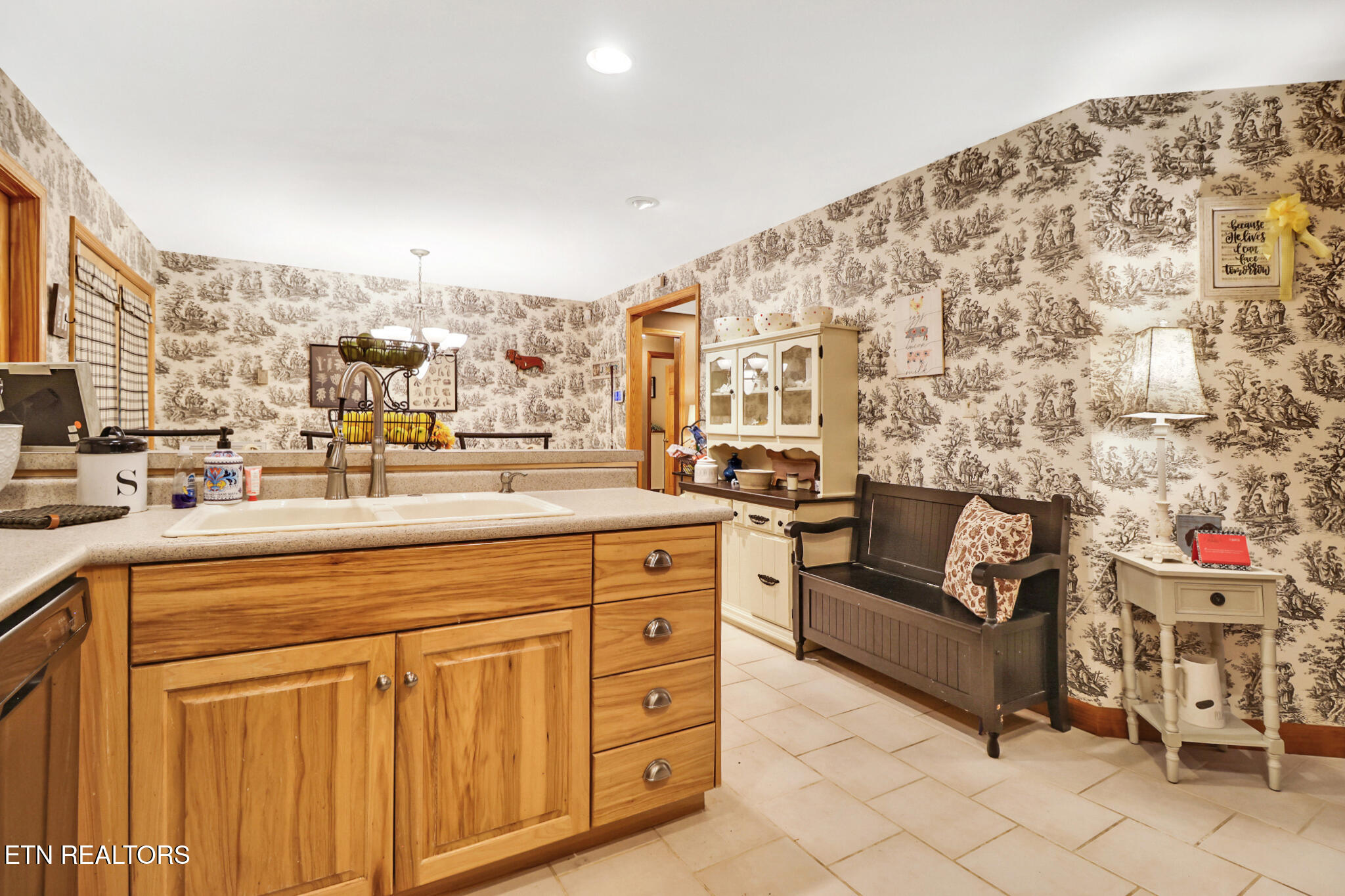 426 Allen Drive Rockwood TN 37854
