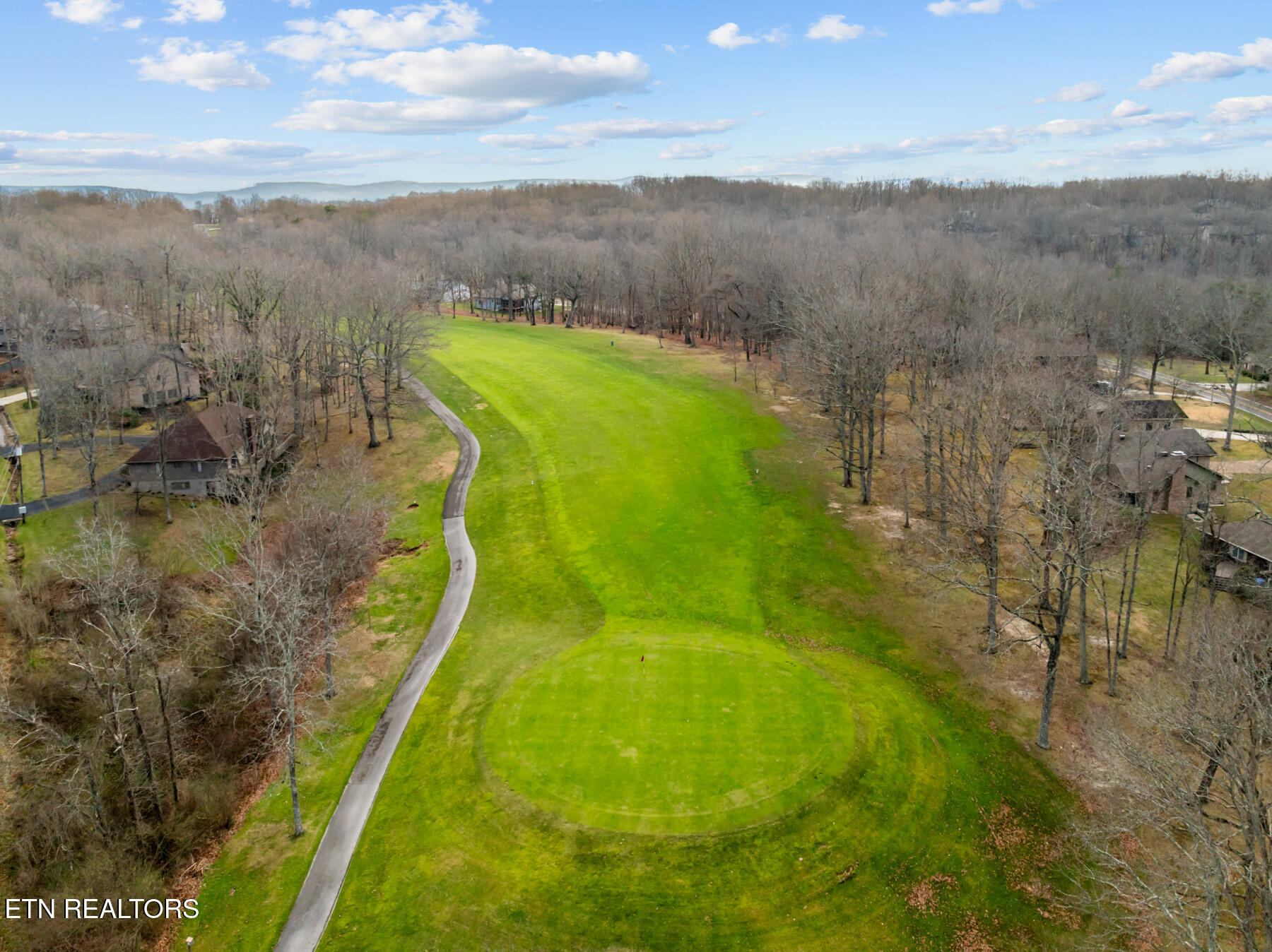 142 Rolling Green Drive Crossville TN 38558
