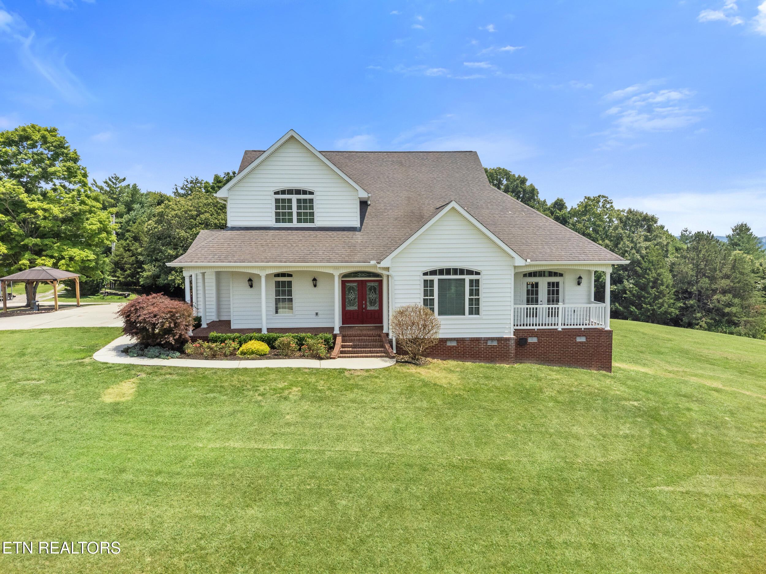 1229 New Hope Road Rockwood TN 37854