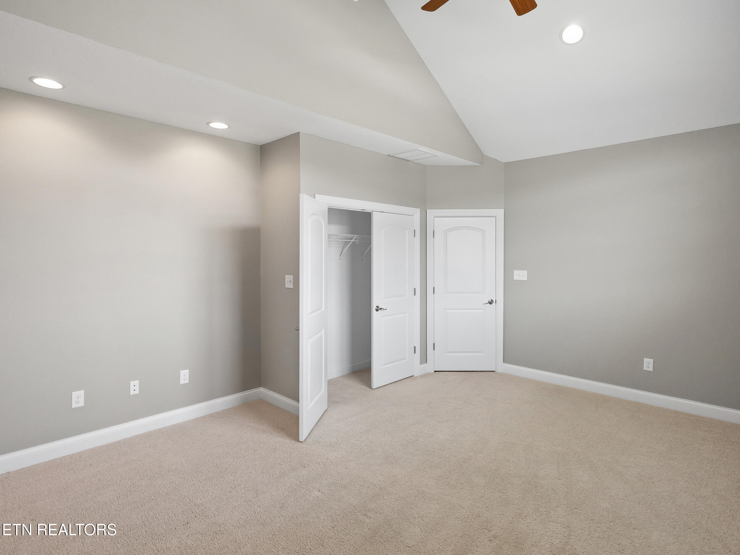 1229 New Hope Road Rockwood TN 37854